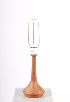 Skandinavische Mid-Century-Tischlampe aus massiver Eiche, hergestellt in Dänemark, 1960er Jahre