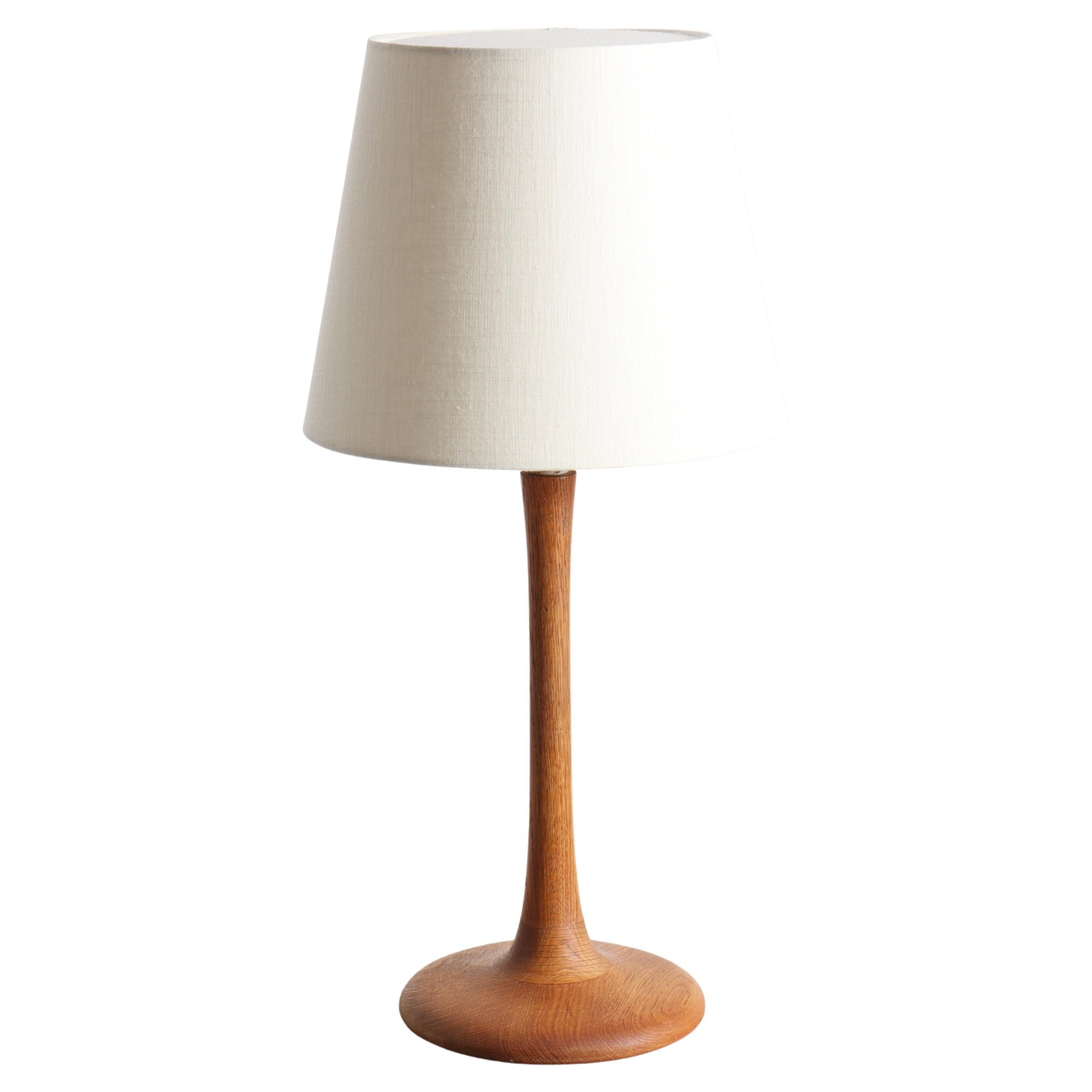 Mid-Century Scandinavian Table Lamp in Solid Oak, Made in Denmark, 1960s For Sale