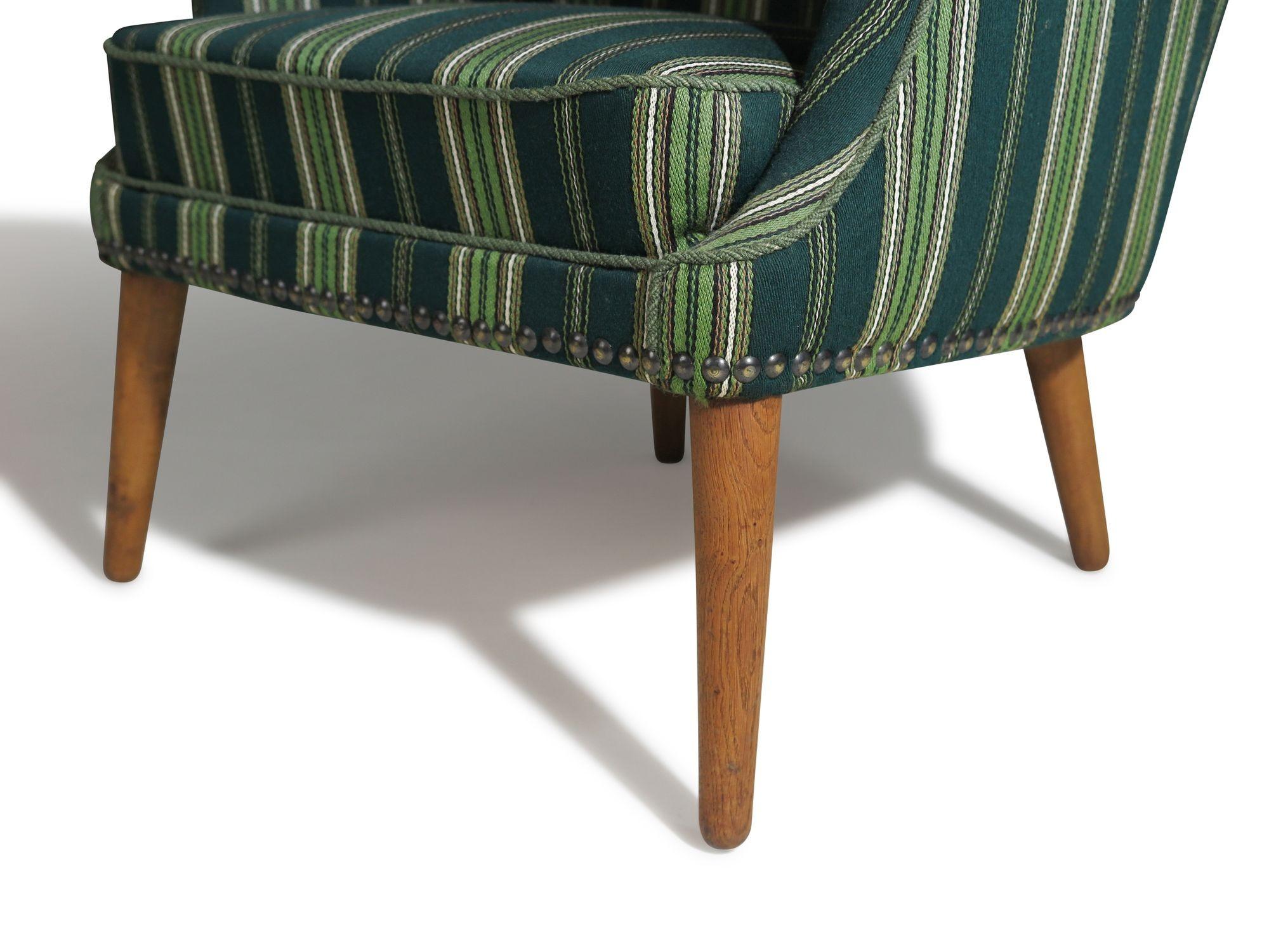 Scandinavo moderno Sedia da salotto scandinava di metà secolo in teak con lana originale verde in vendita