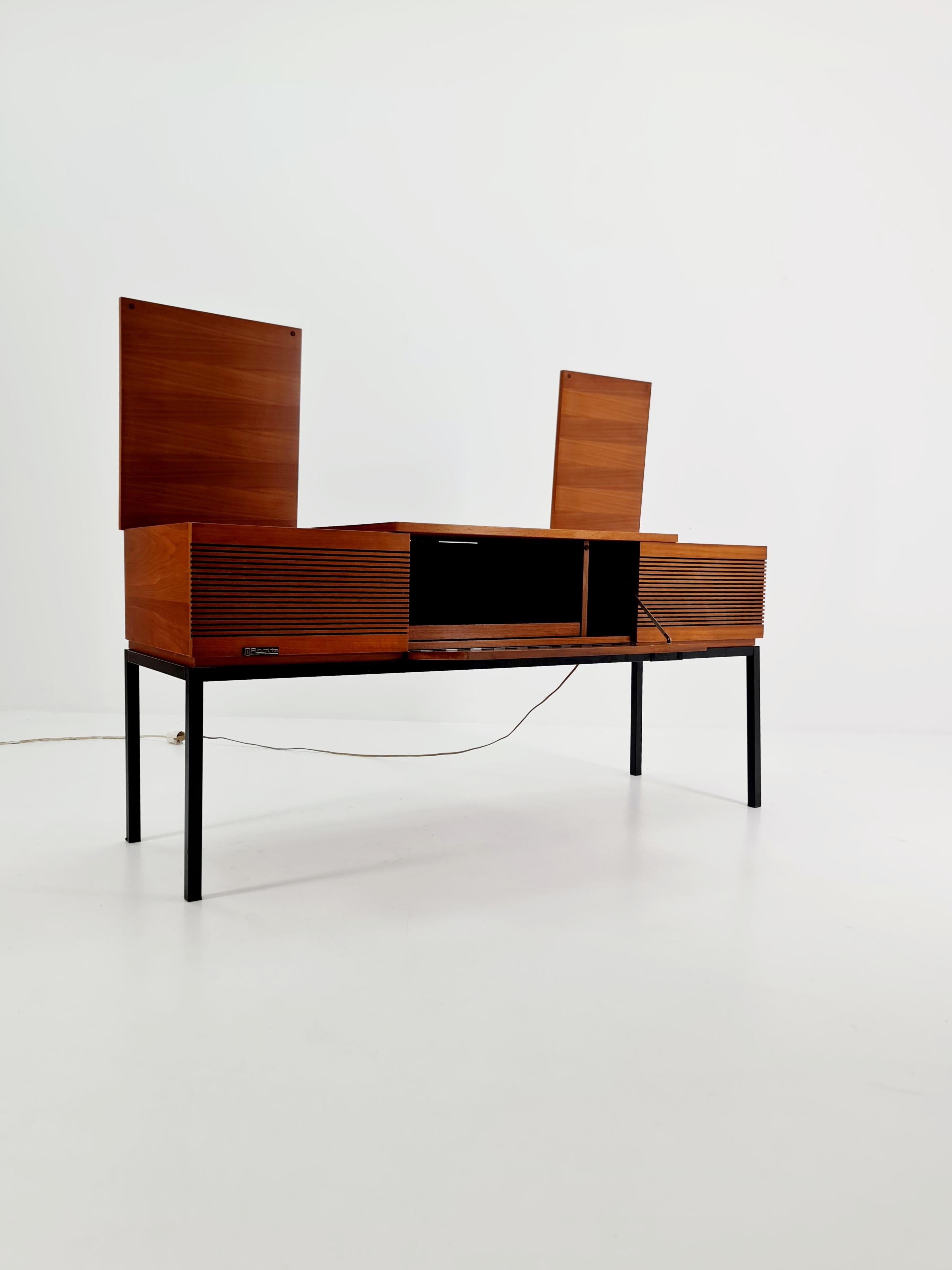 Mid Century Scandinavian Teak Sidboard Record Player By Phililps, Radio by Rosit For Sale 5