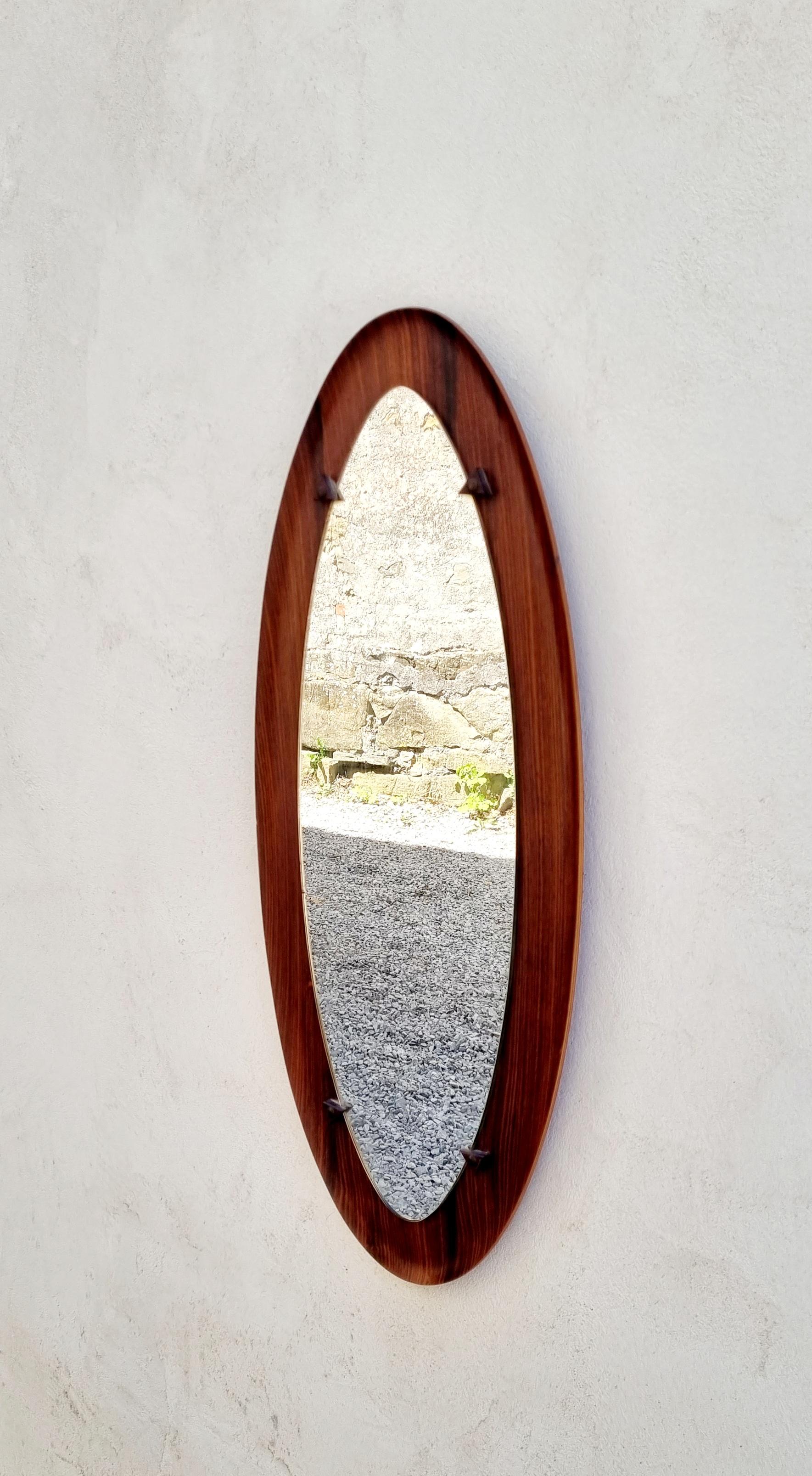 Specchio da parete in teak scandinavo di metà secolo, Danimarca anni '60 in vendita 5
