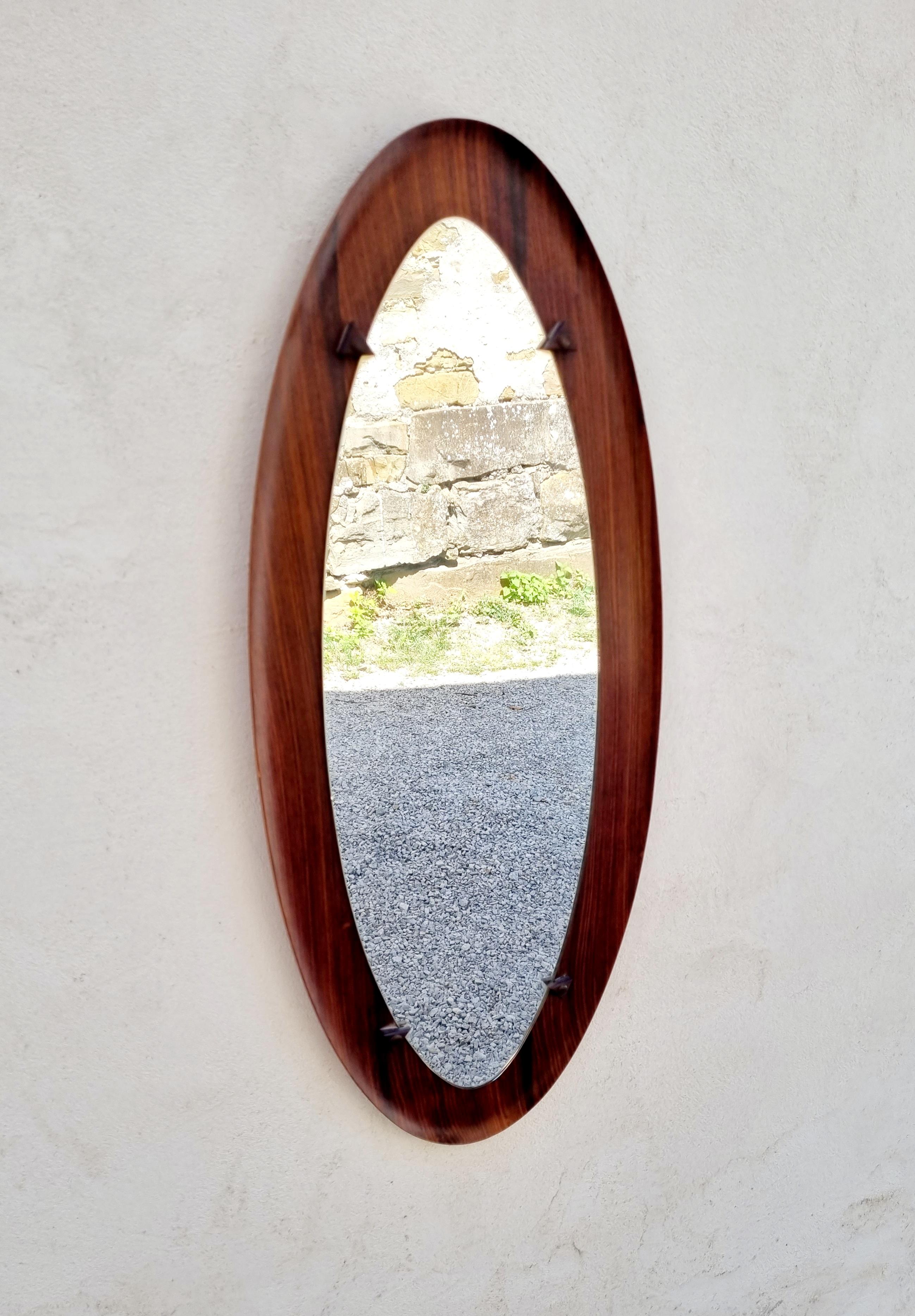 Danese Specchio da parete in teak scandinavo di metà secolo, Danimarca anni '60 in vendita