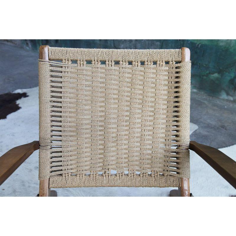 Mid Century Scandinavian Vintage Folding Armchair in the Manner of Hans Wegner In Good Condition For Sale In Basel, BS