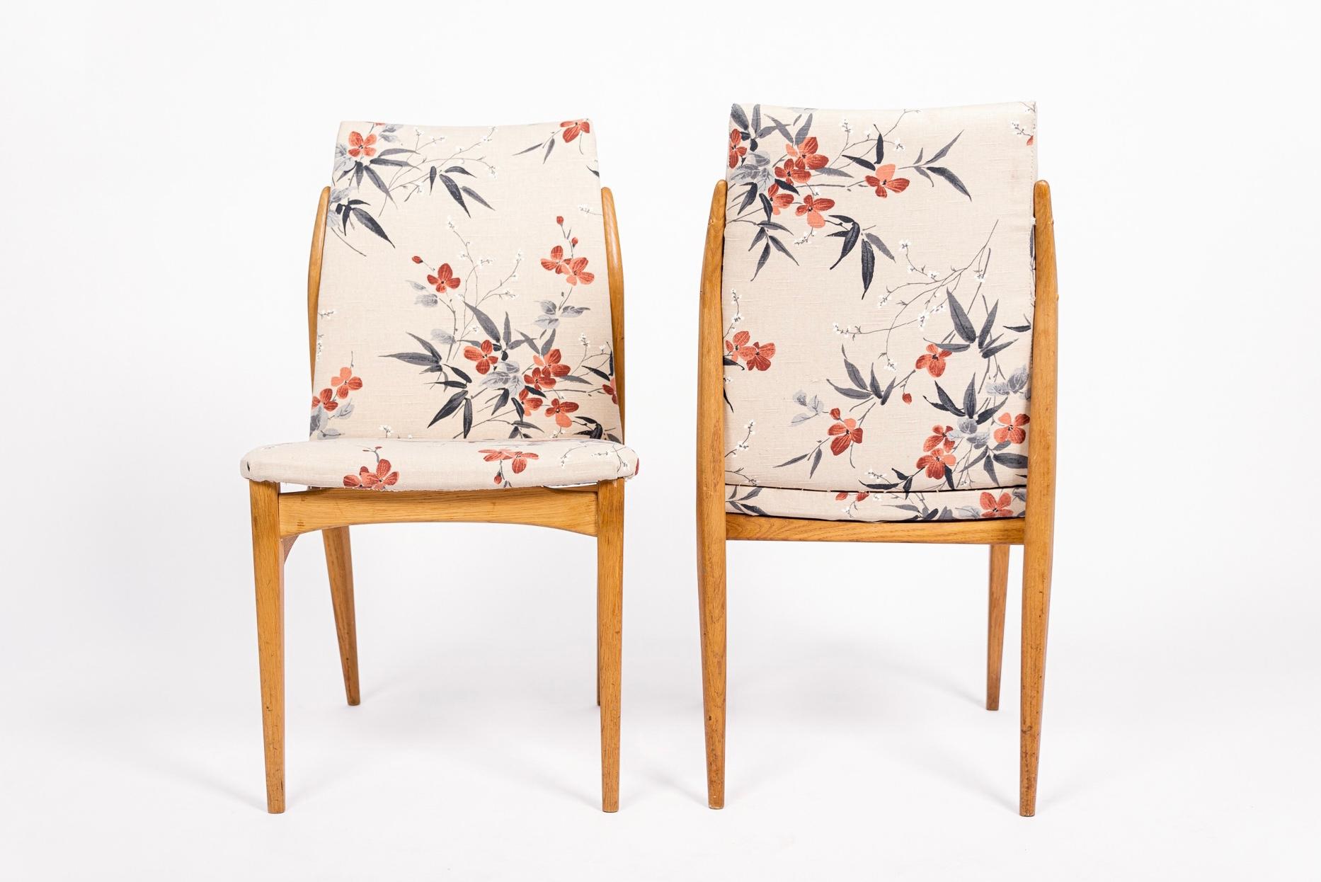 American Mid Century Scandinavian Wood & Floral Fabric Side Chairs 1950s For Sale