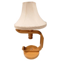 Lámpara escultórica de sobremesa escandinava de mediados de siglo en pino, sueca, años 70