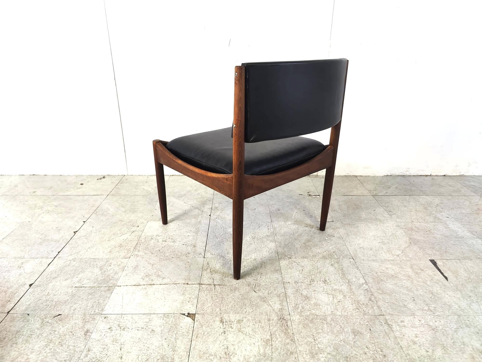 Silla de salón escandinava de mediados de siglo con taburete, años 60 en Bueno estado para la venta en Leuven, Vlaams Gewest