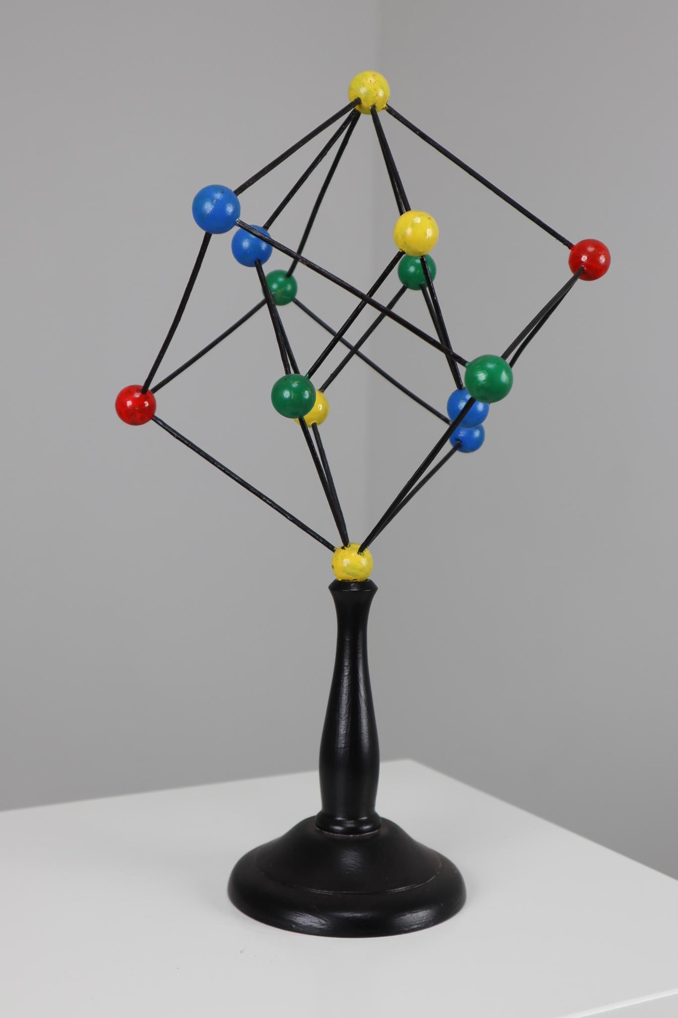 Mid-Century Scientific Crystal Molecular Model Czechoslovakia from the 1960s  In Good Condition In Almelo, NL