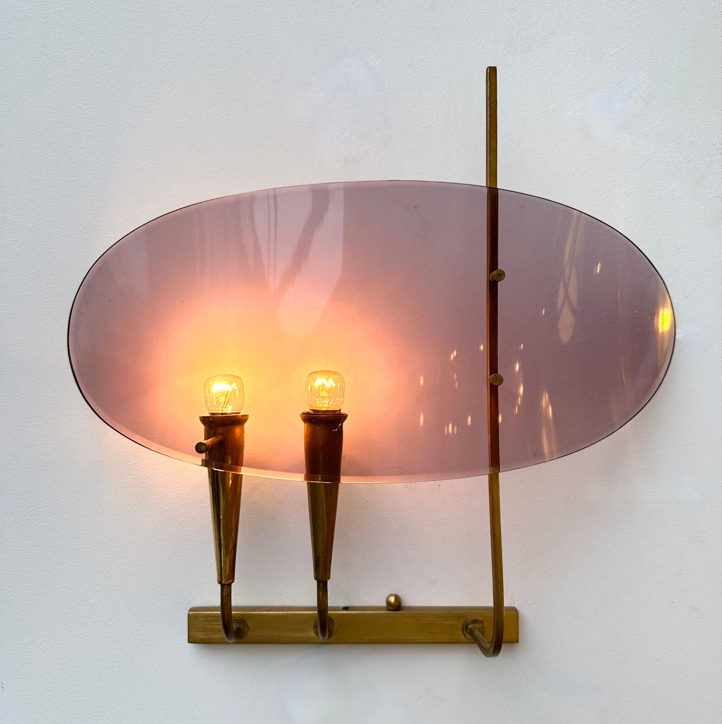 Mid-Century Sconces Lucite and Brass by Stilux Milano. Italy, 1960s For Sale 4