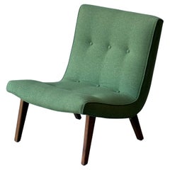 Mid-Century Scoop Lounge in Green