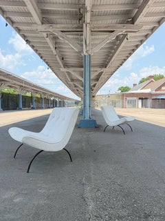 Mid-Century Scoop Lounges by Milo Baughman - a Pair