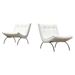 Mid-Century Scoop Lounges by Milo Baughman - a Pair