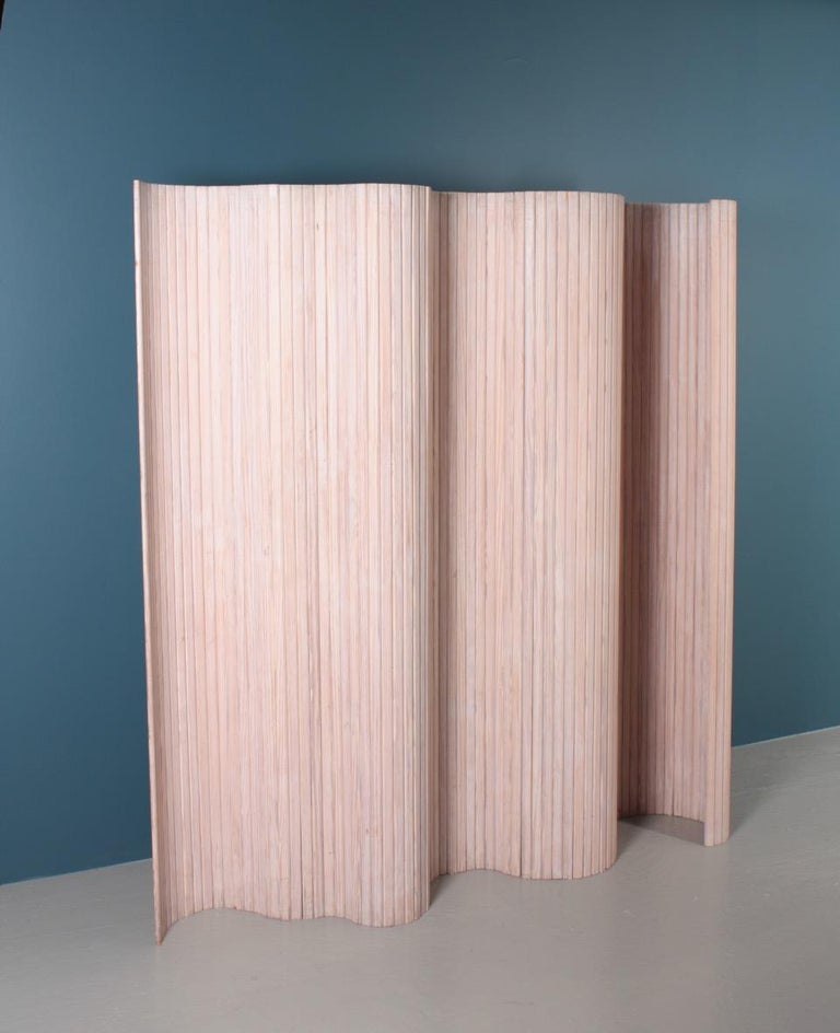 Finnish Midcentury Screen Room Divider in Patinated Pine by Alvar Aalto, Findland For Sale
