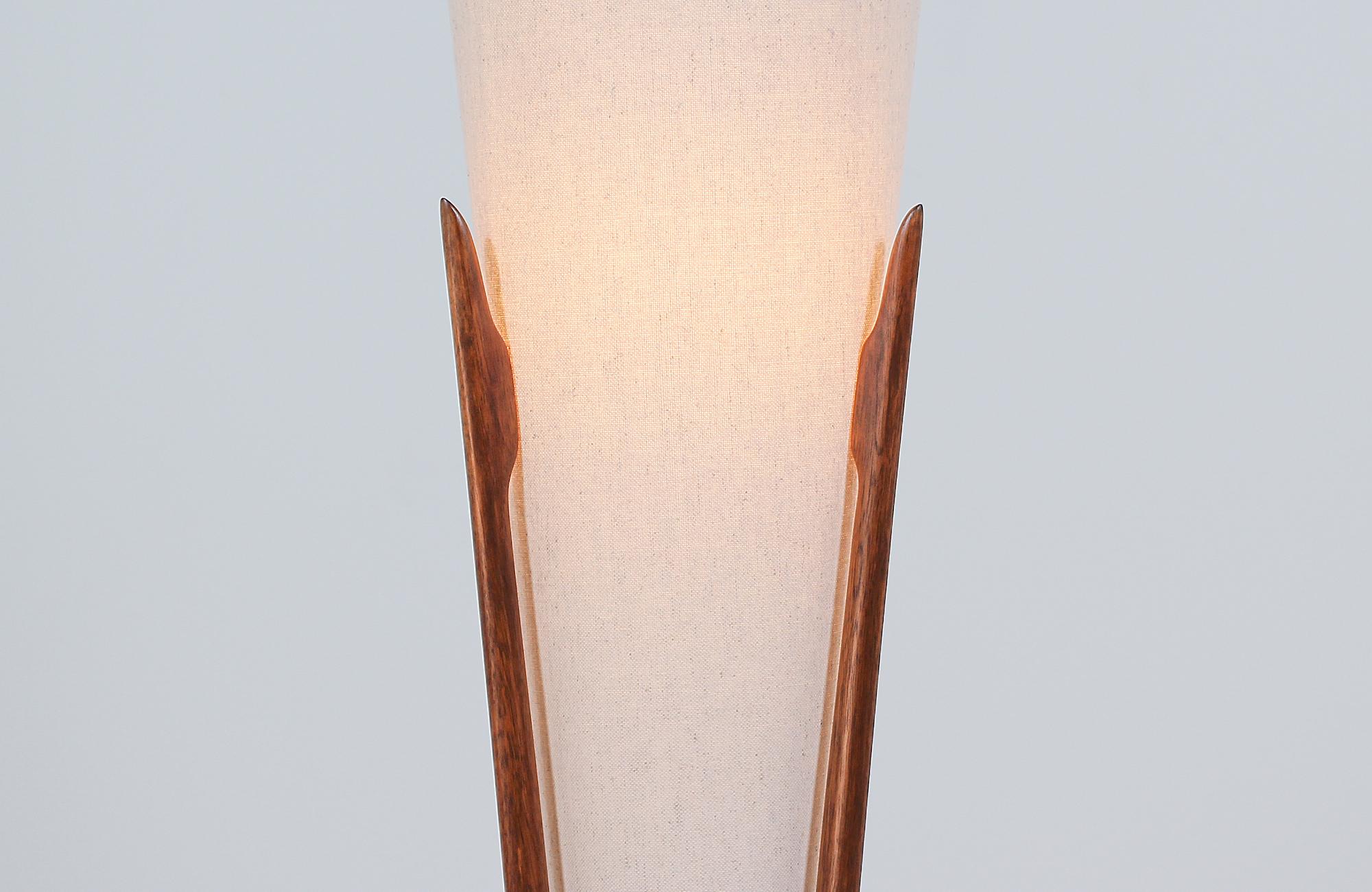 Midcentury Sculpted Floor Lamp by Modeline In Excellent Condition In Los Angeles, CA