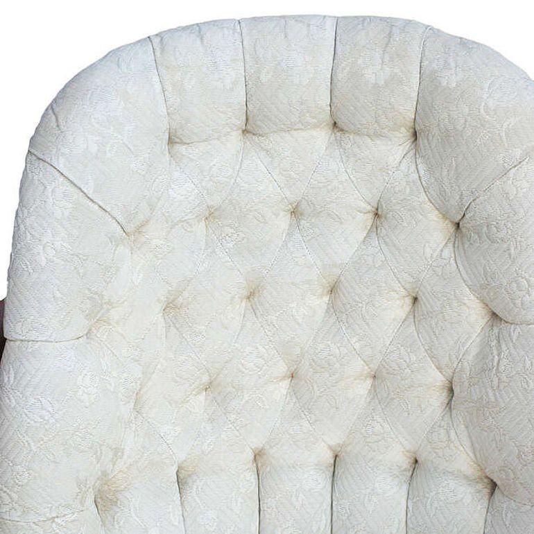 Teck Chaise d'appoint en teck sculpté du milieu du siècle dernier par T.H. Robsjohn-Gibbings Widdicomb en vente