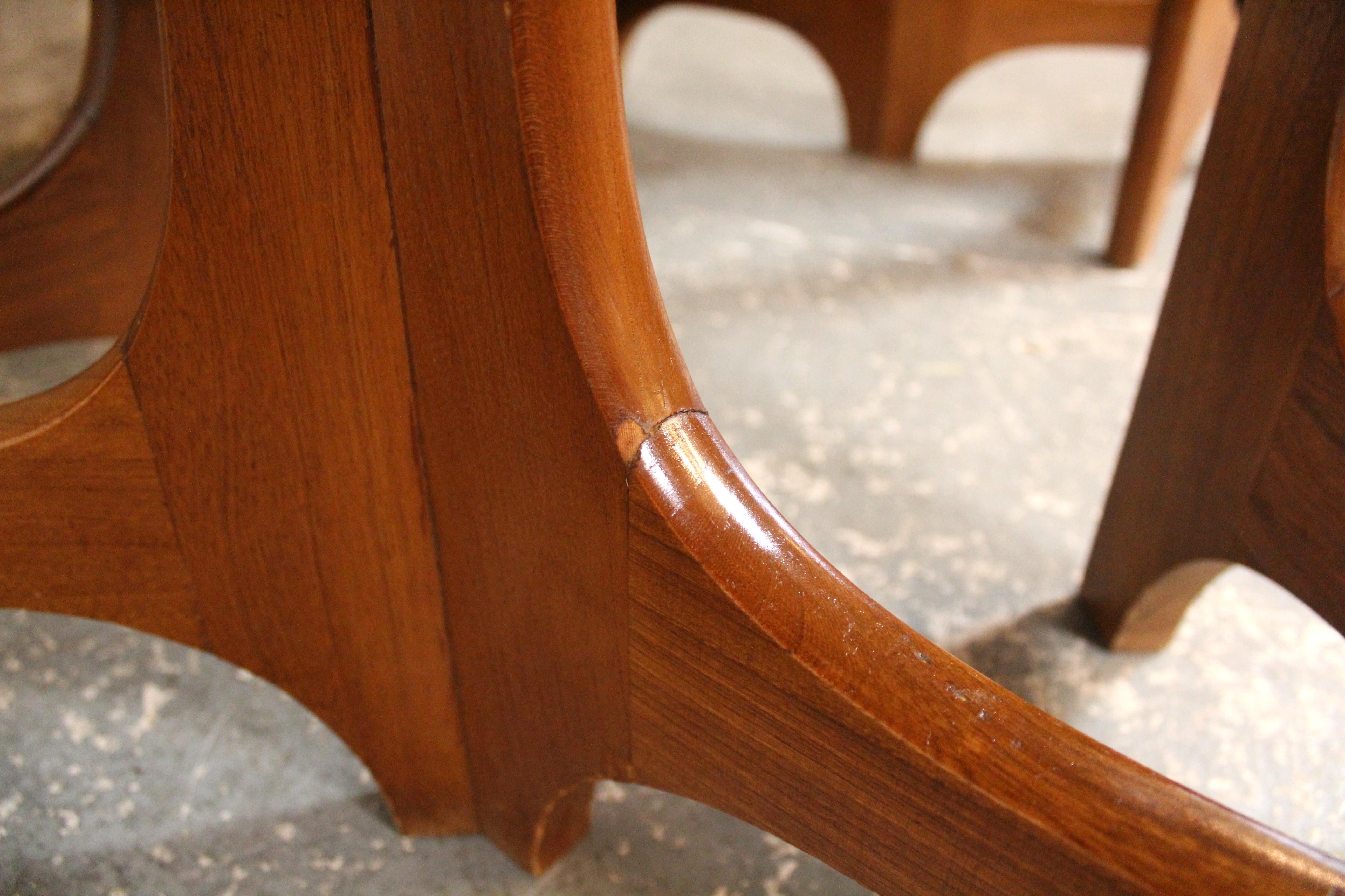 Mid-Century Sculpted Walnut Dining Table by Young Manufacturing Co. For Sale 5