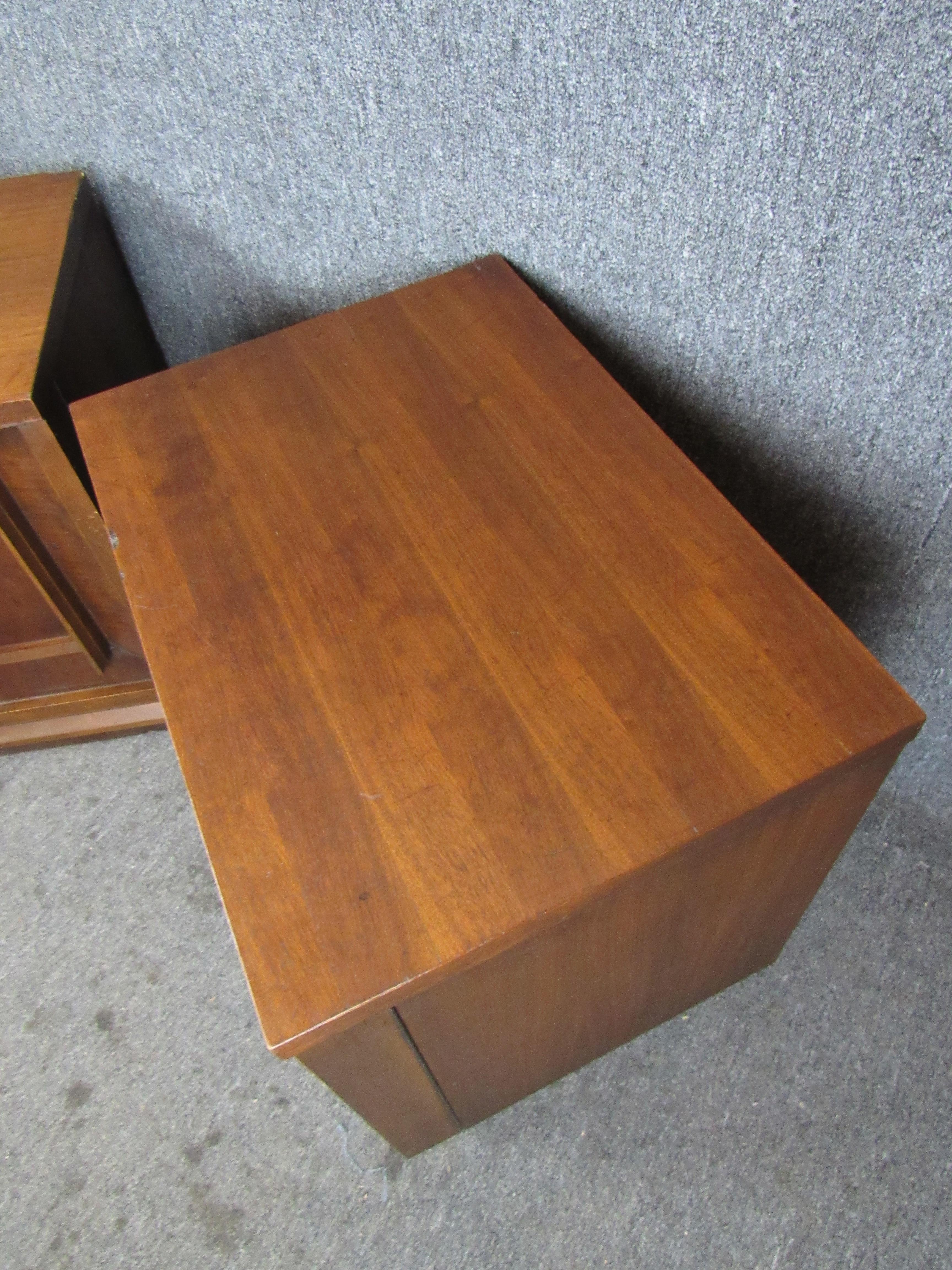 Carved Midcentury Sculpted Walnut Nightstands For Sale