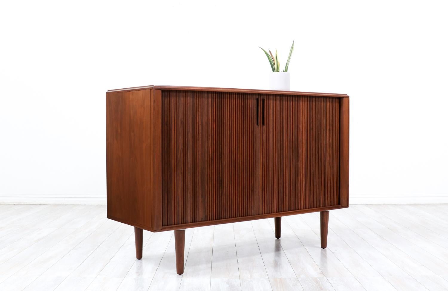American Midcentury Sculpted Walnut Tambour-Door Credenza by Barzilay