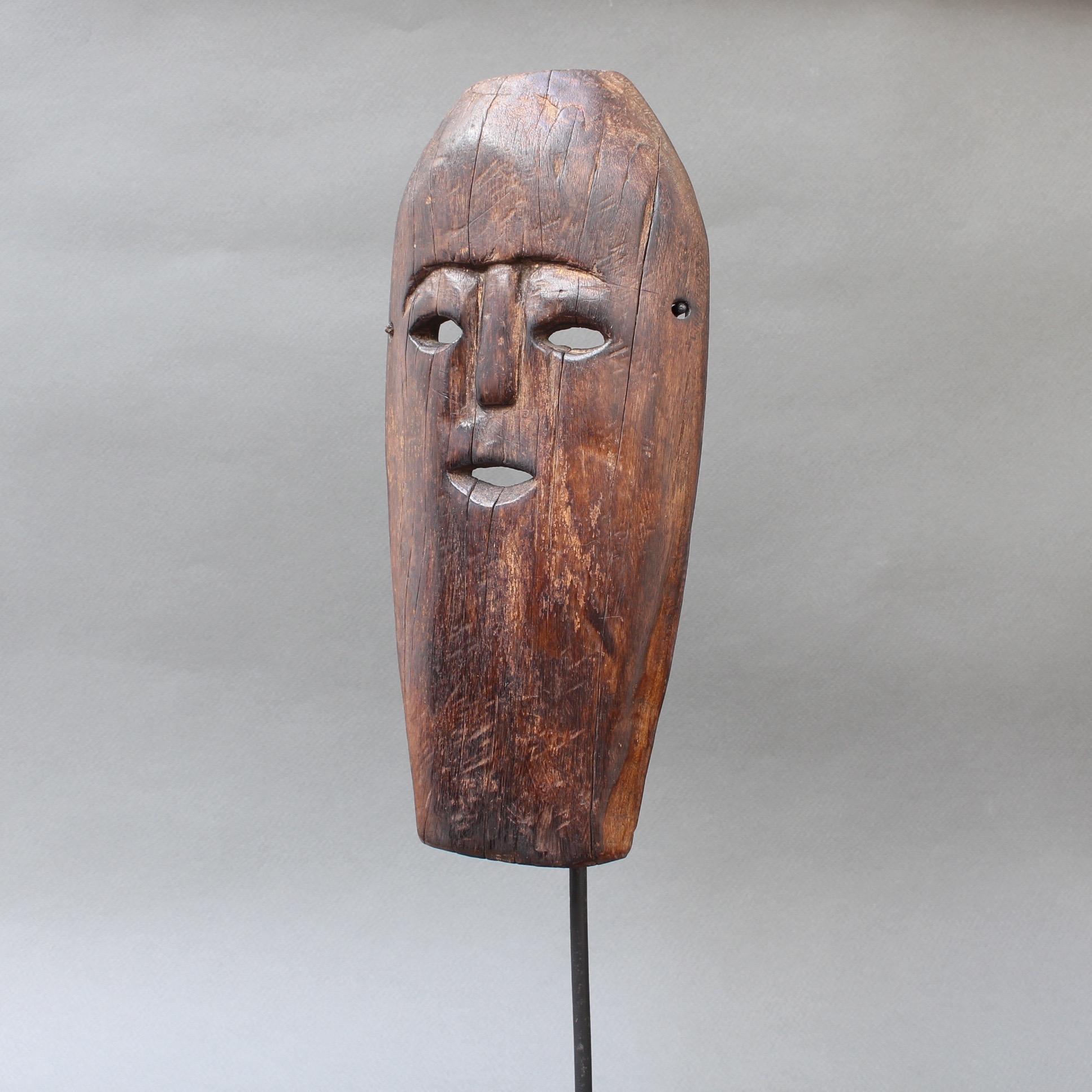 20th Century Midcentury Sculpted Wooden Traditional Mask from Timor Island, Indonesia