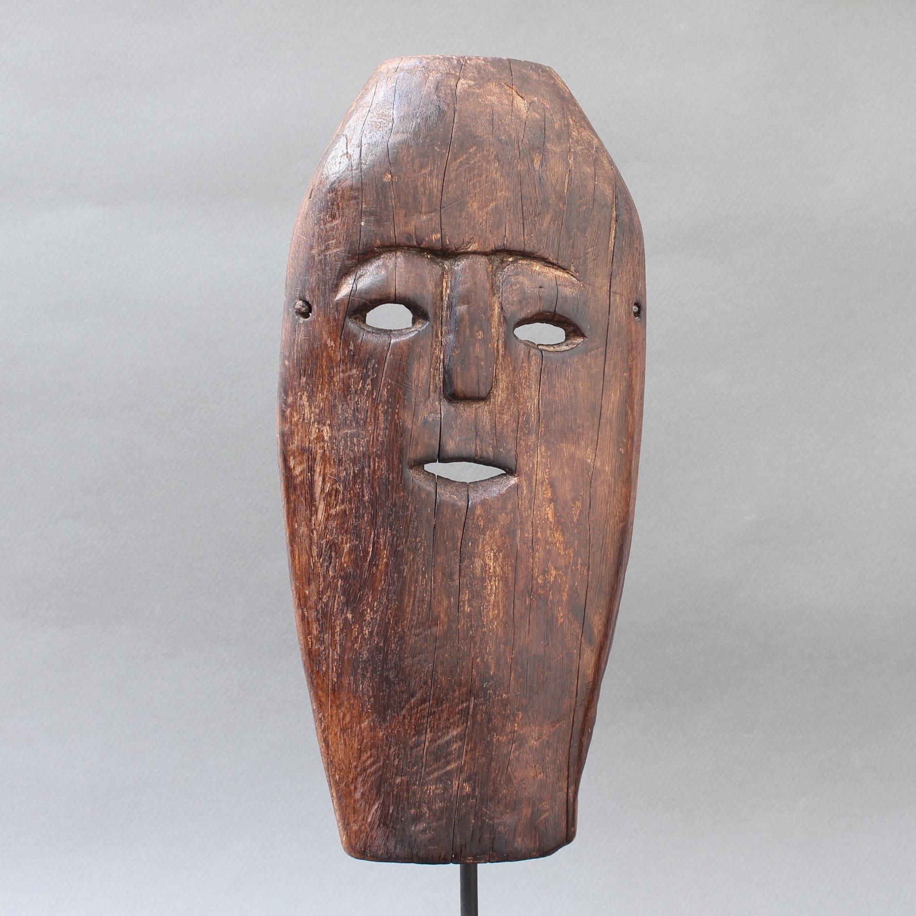 Midcentury Sculpted Wooden Traditional Mask from Timor Island, Indonesia 1