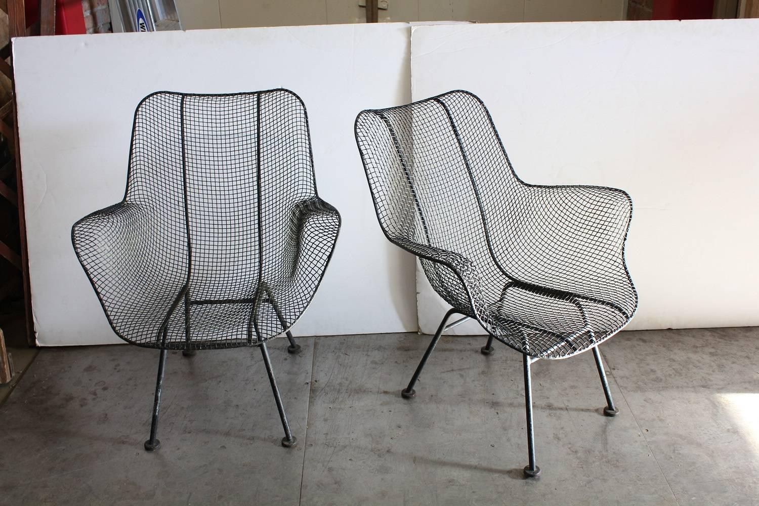 Mid-Century Modern Mid-Century Sculptura Lounge Chair by Woodard, For Sale