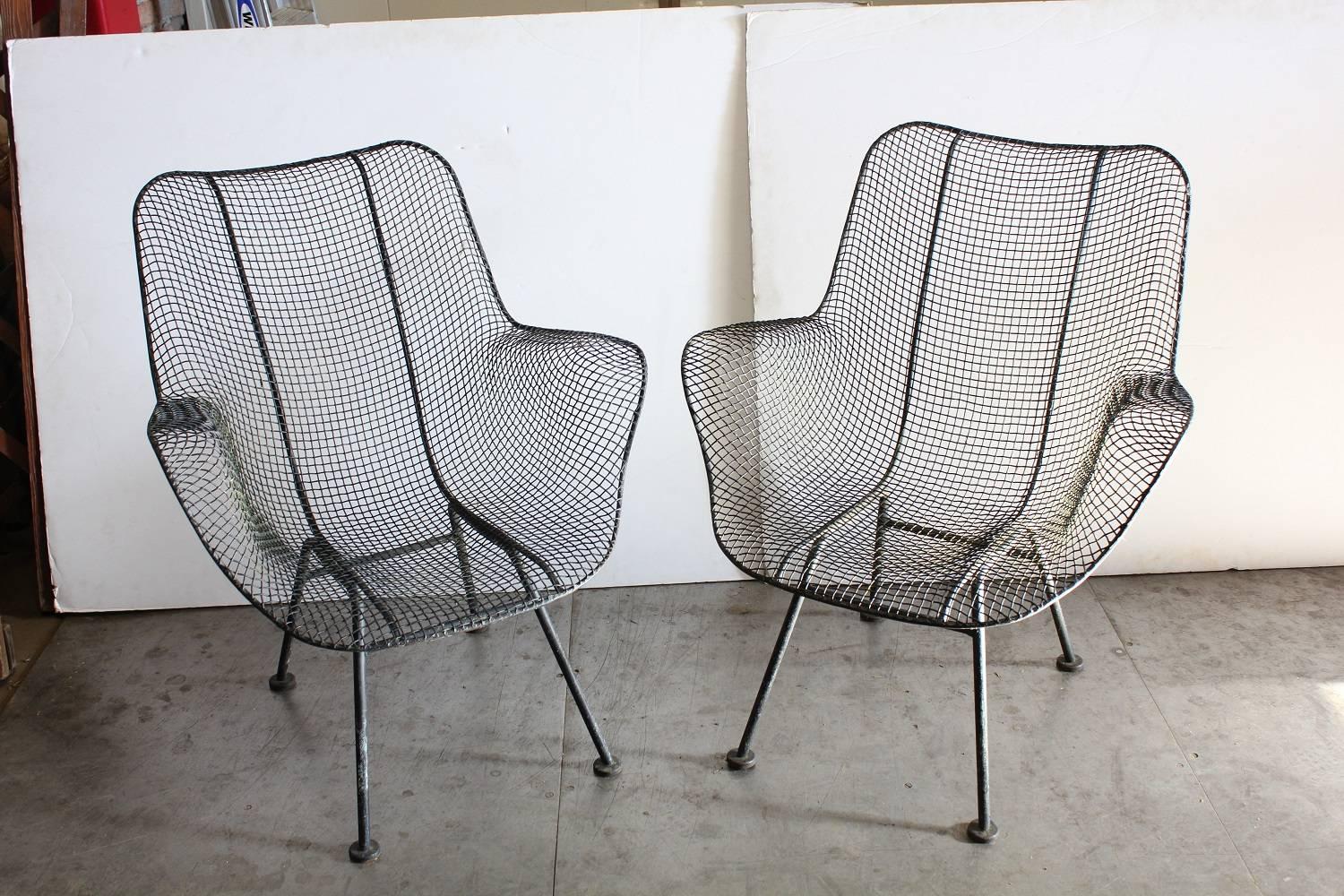 American Mid-Century Sculptura Lounge Chair by Woodard, For Sale