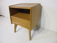Midcentury Sculptura Nightstand by Heywood Wakefield