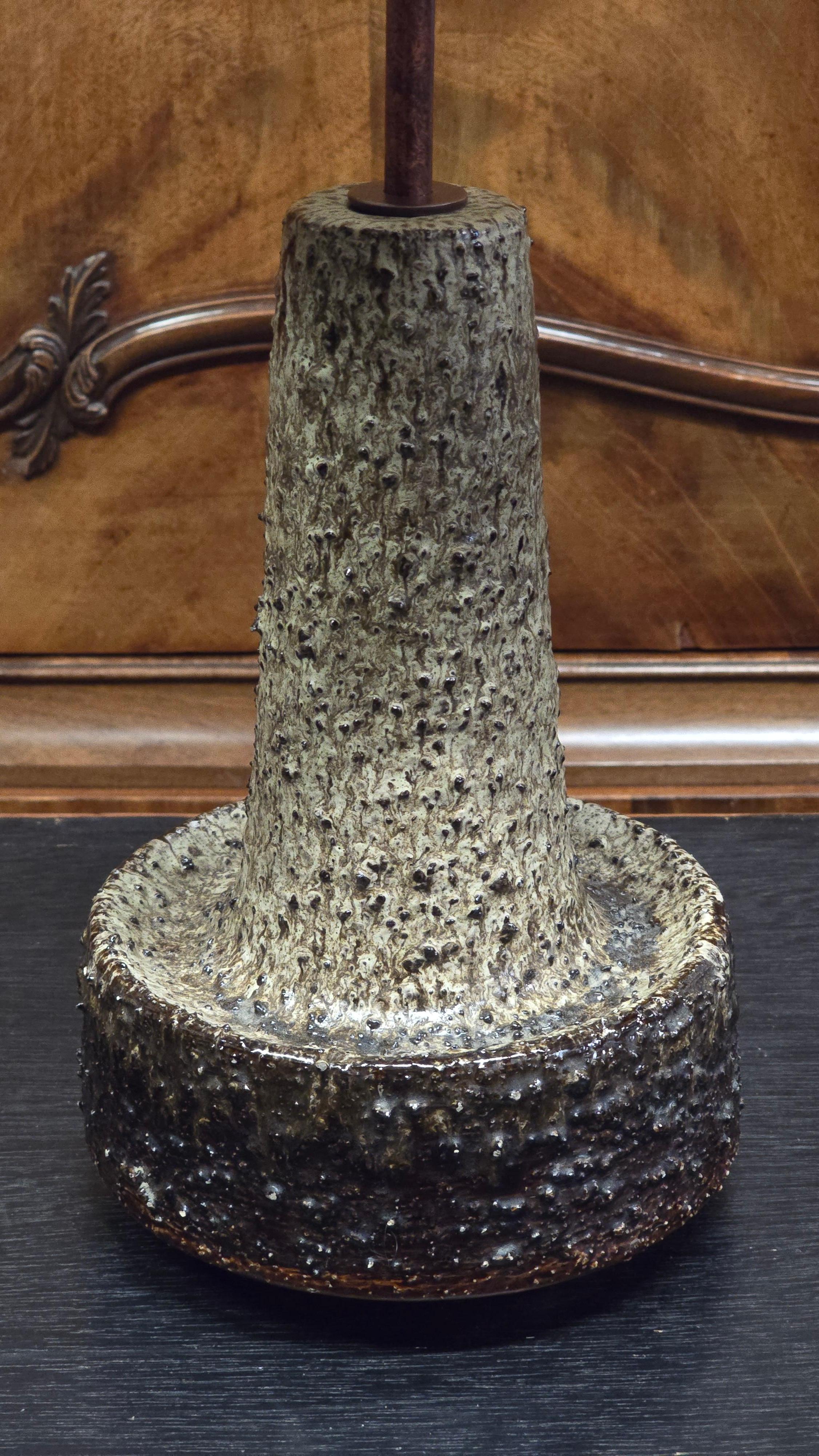 Lampe de table d'appoint sculpturale du milieu du siècle en vente 3