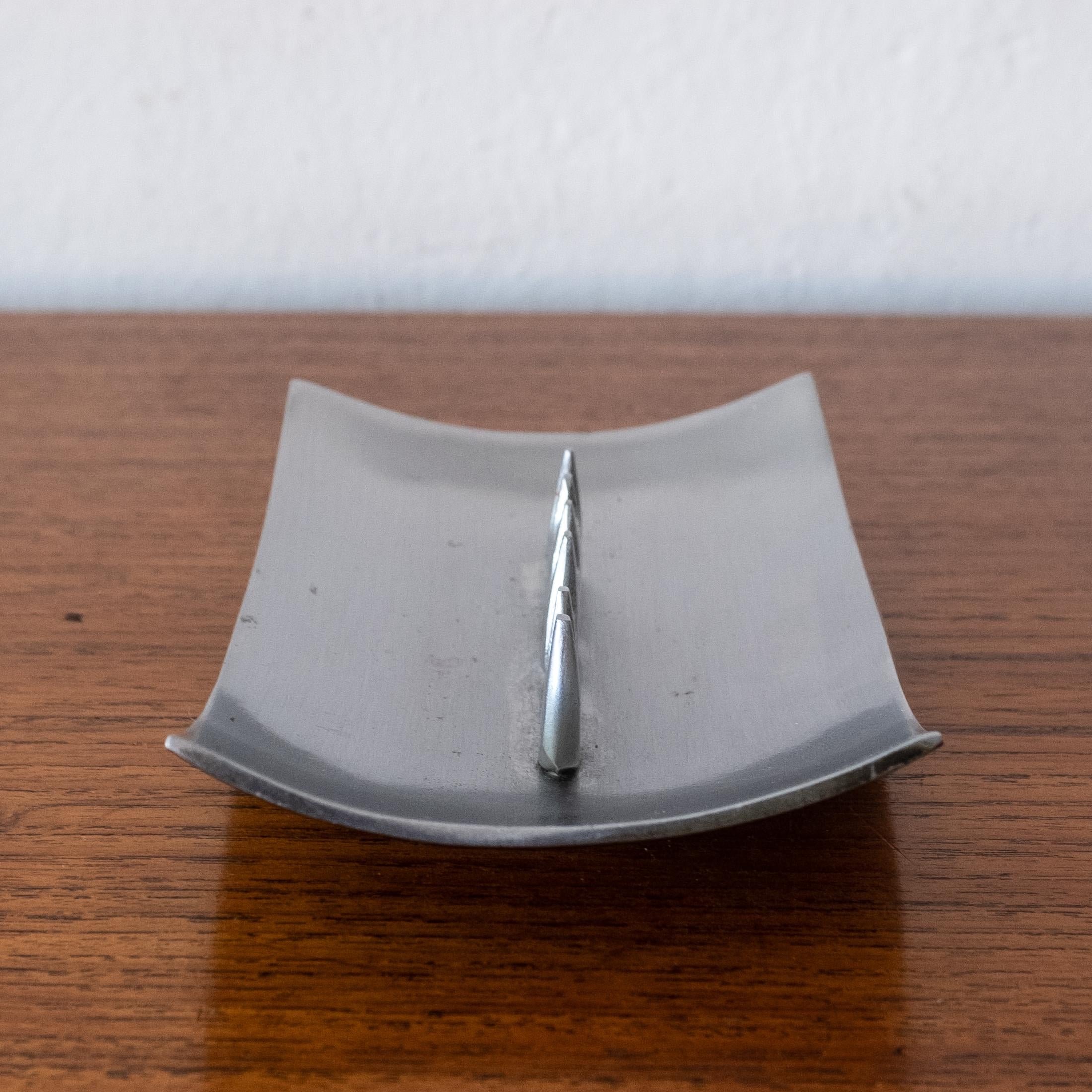 Mid Century Sculptural Ashtray by Jenfred-Ware 3