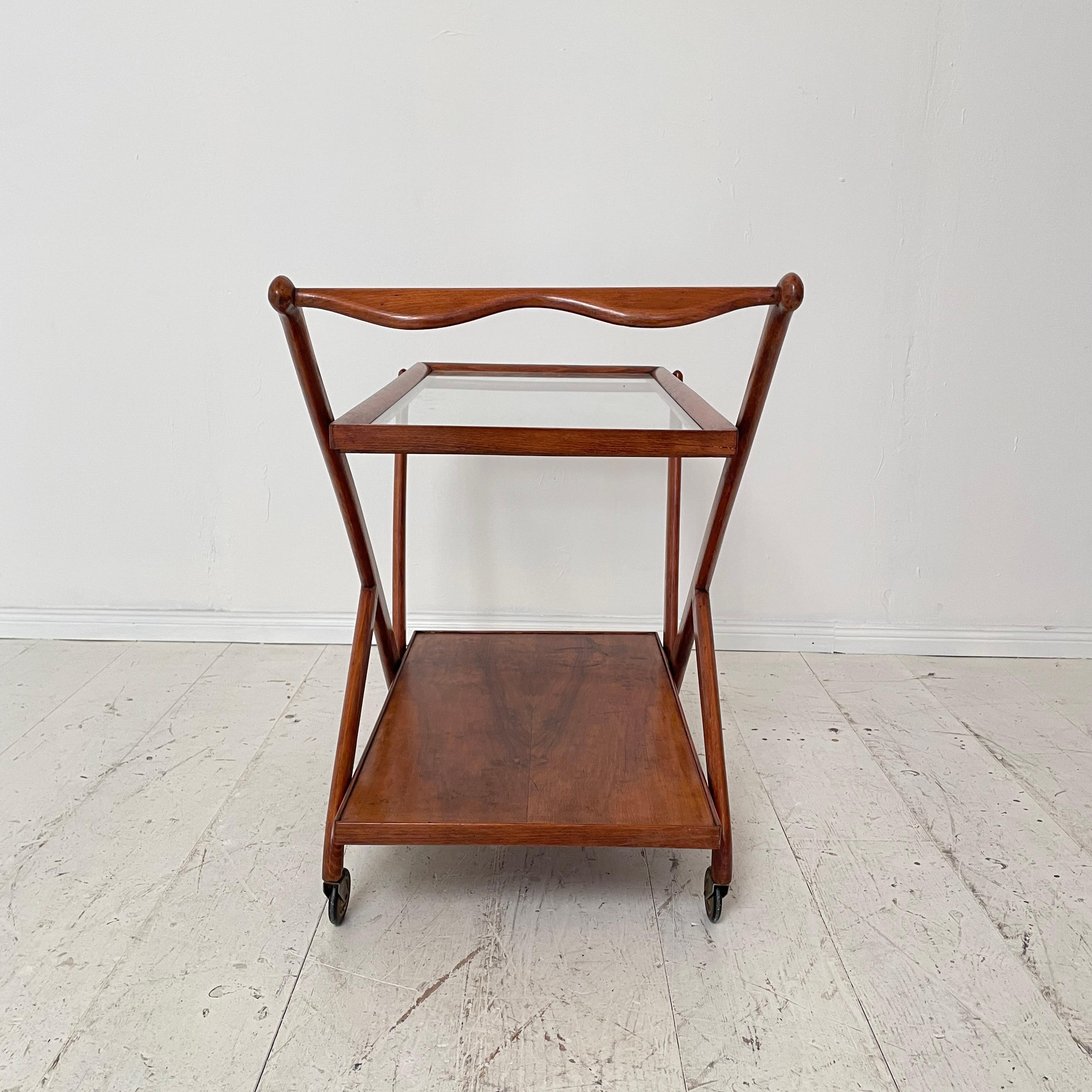 Mid-Century Sculptural Bar Cart by Cesare Lacca in Light Brown Walnut, 1950s 11