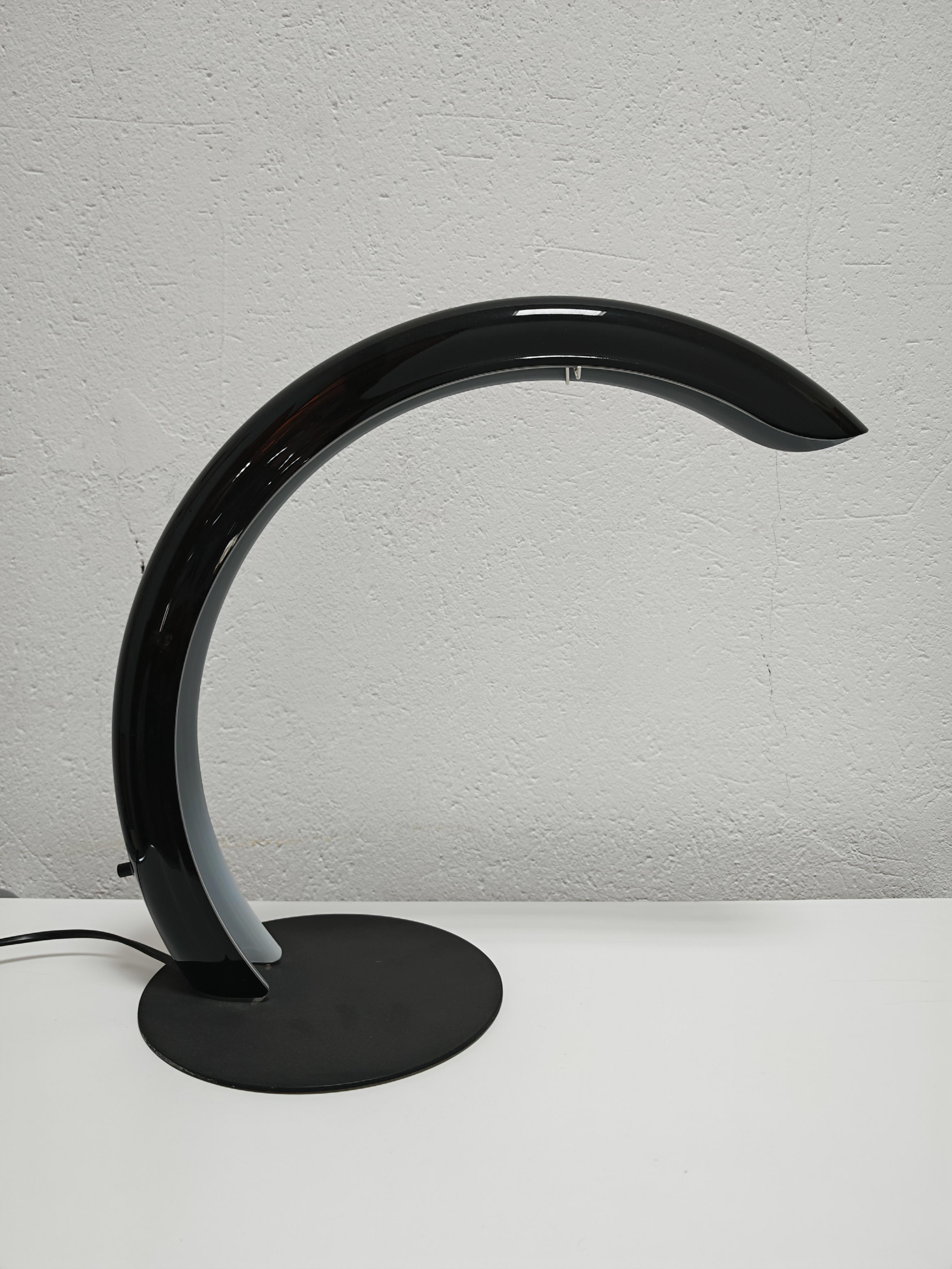 Fin du 20e siècle Lampe de table en verre de Murano noir, moderne du milieu du siècle, par AV Mazzega, Italie 1970 en vente