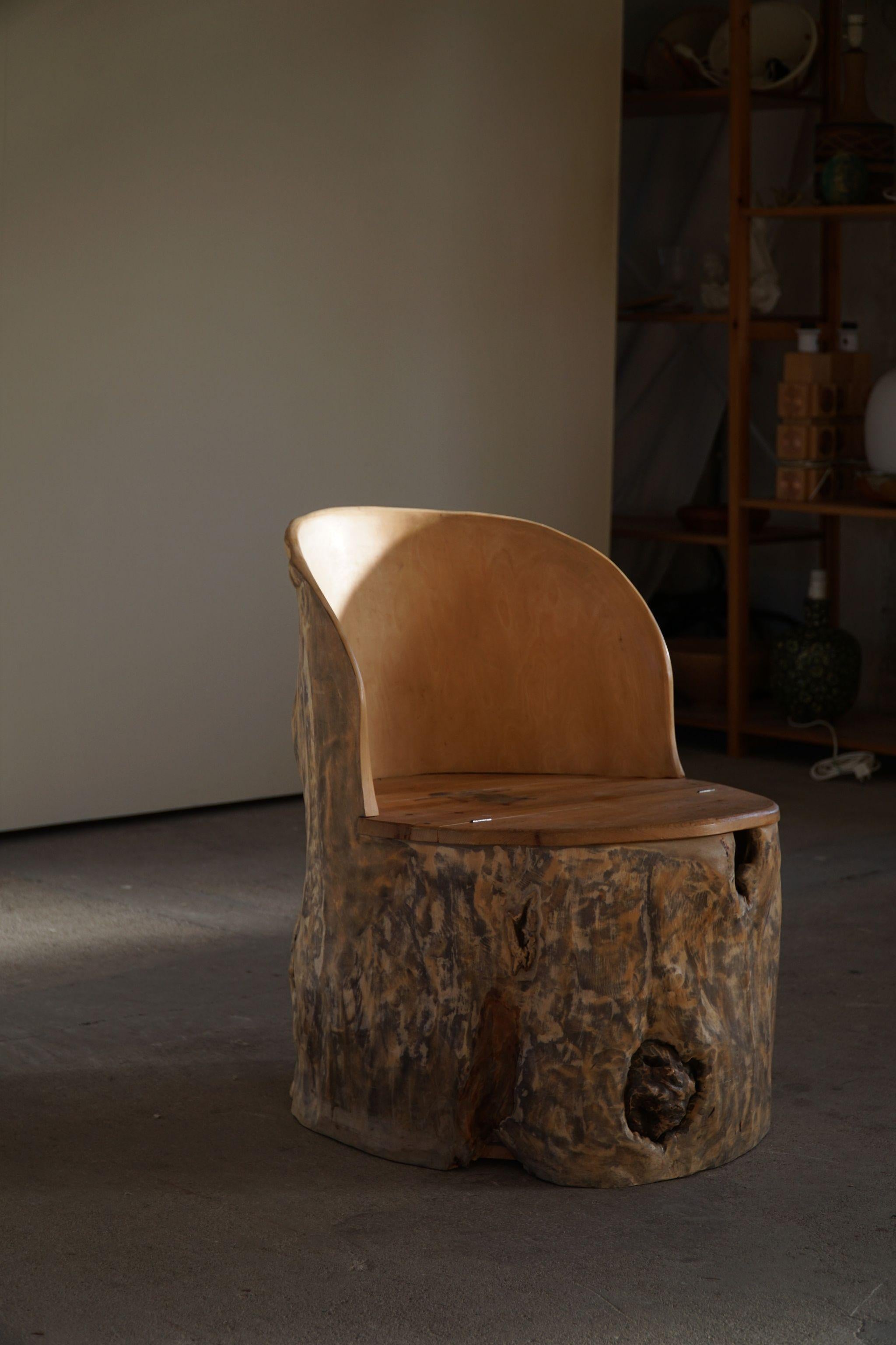 Scandinave moderne Chaise norvégienne sculpturale brutaliste du milieu du siècle en bois massif - Stump Chair en vente