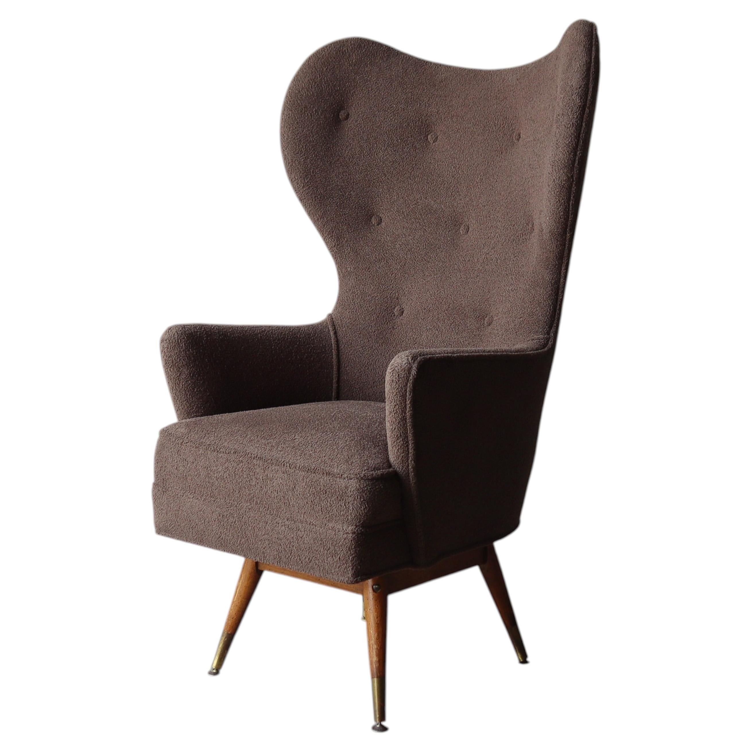 What is a spinny chair called?