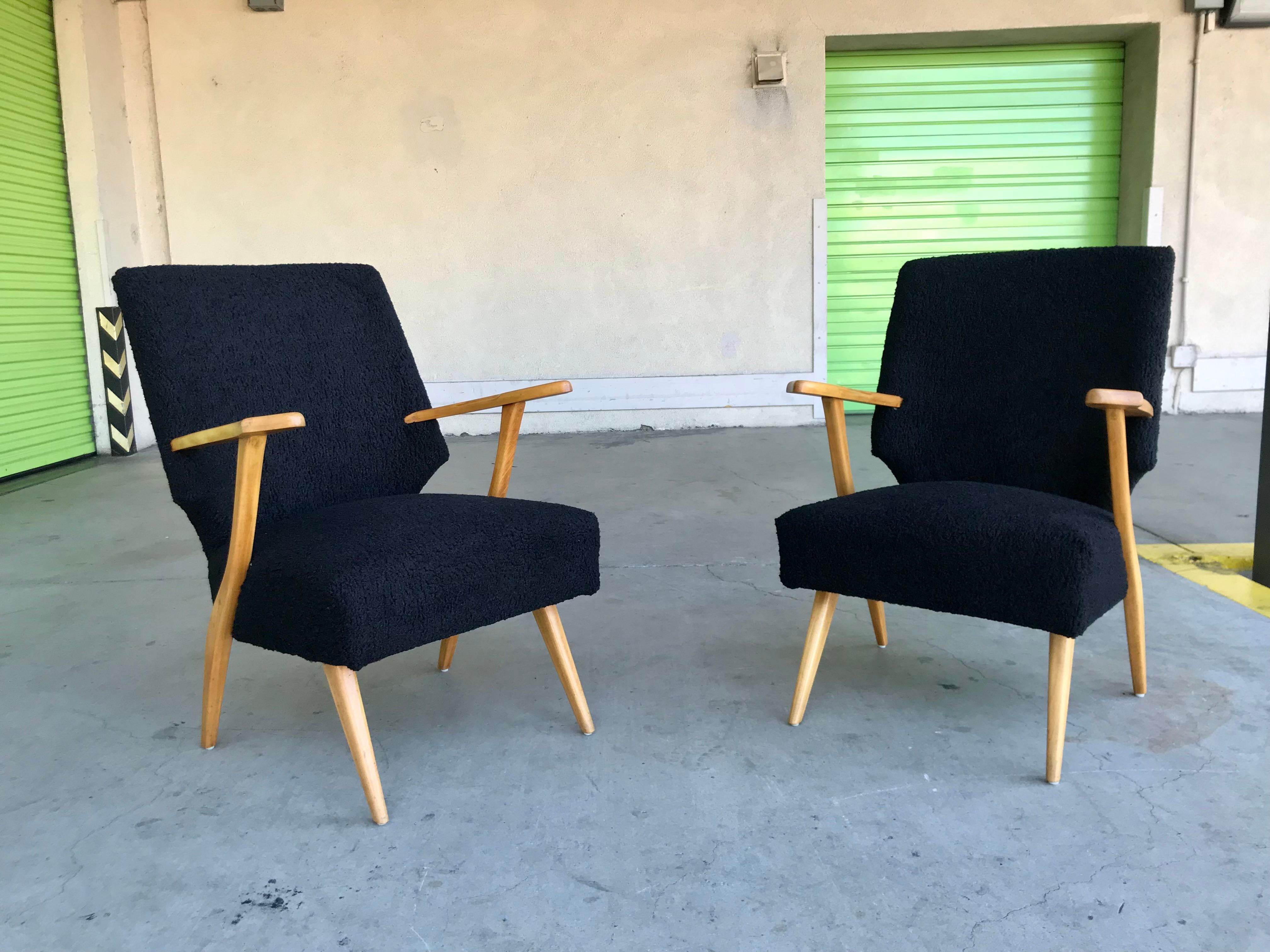 Mid Century Modern Lounge Chairs   im Angebot 4
