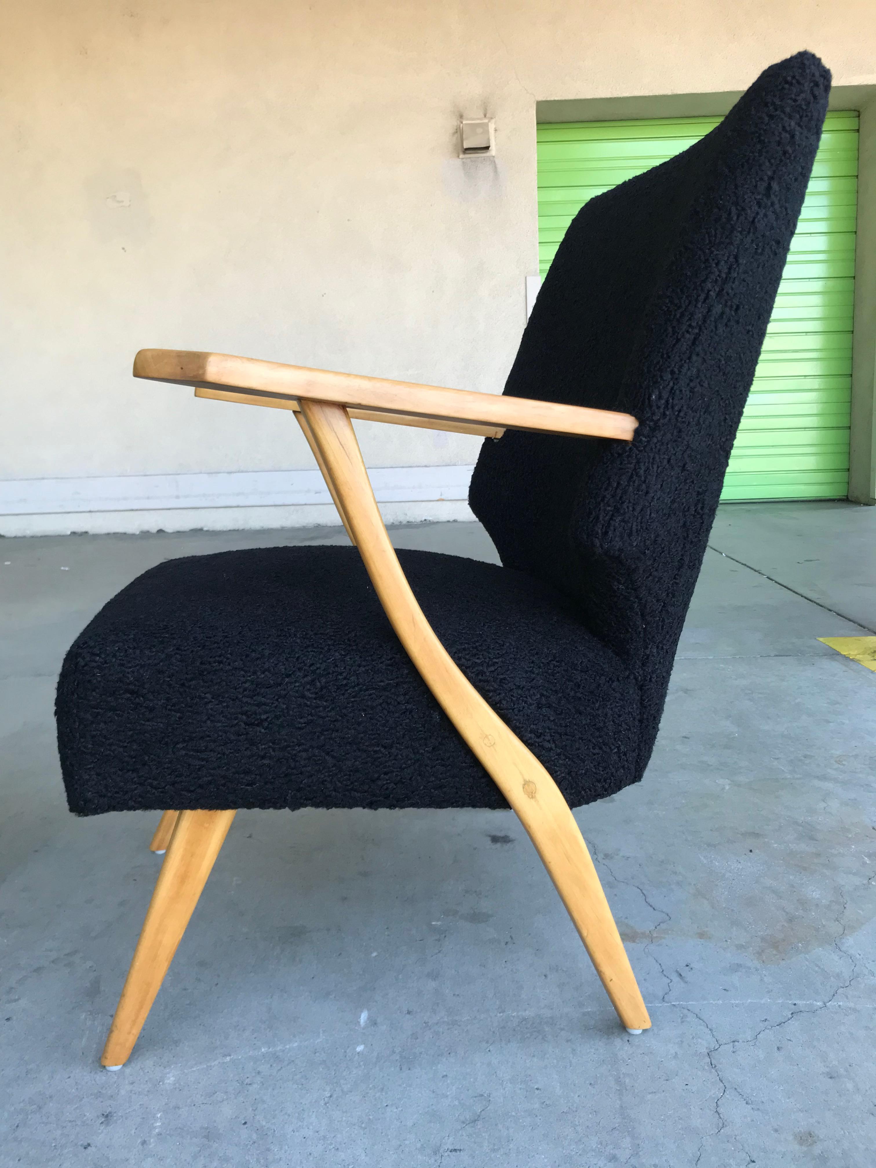 Mid Century Modern Lounge Chairs   (Holzarbeit) im Angebot