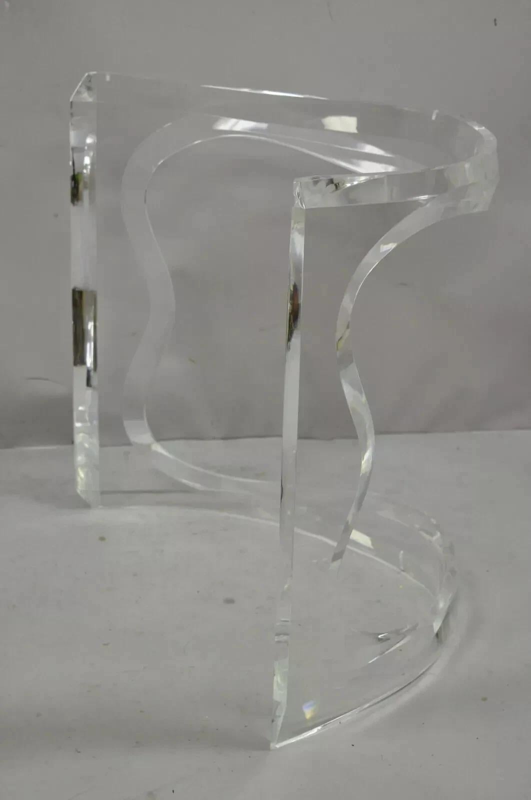 Pareja de bases de mesa de comedor de doble pedestal de lucita escultórica de mediados de siglo Desconocido en venta