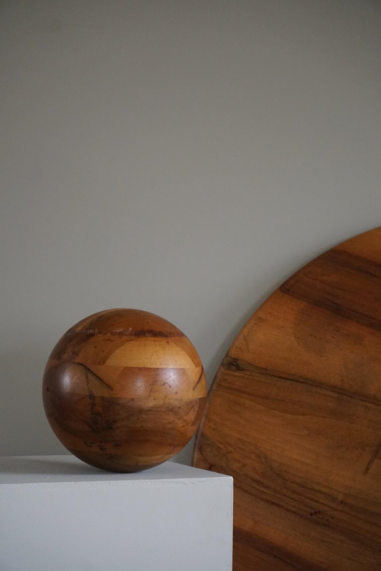 Midcentury, Sculptural Round Sofa/Coffee Table in Wood & Steel, 1970s For Sale 2
