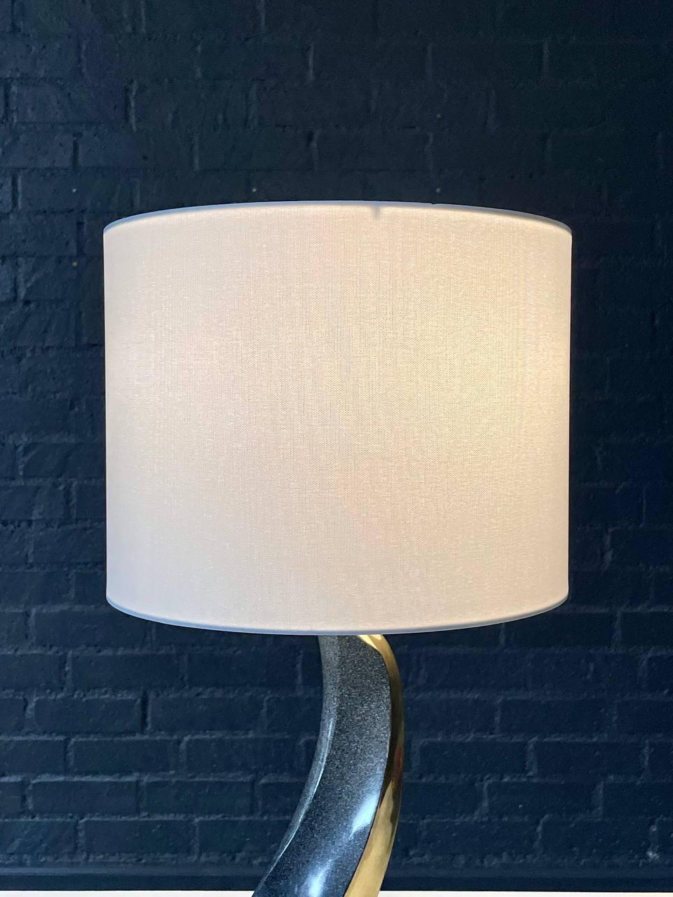 Mid-Century Sculptural Spiral Glazed & Polished Brass Table Lamp For Sale 1