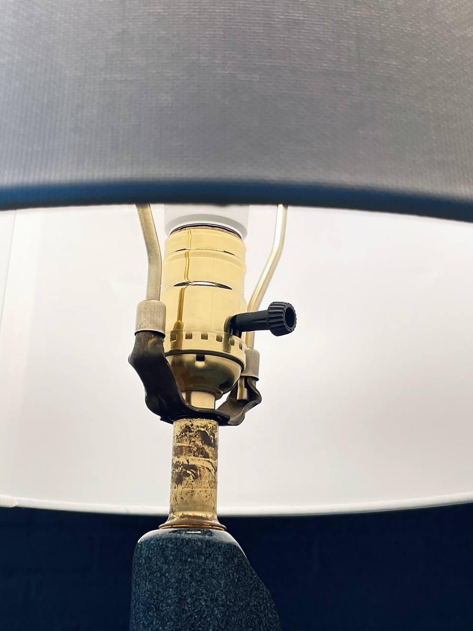 Mid-Century Sculptural Spiral Glazed & Polished Brass Table Lamp For Sale 2