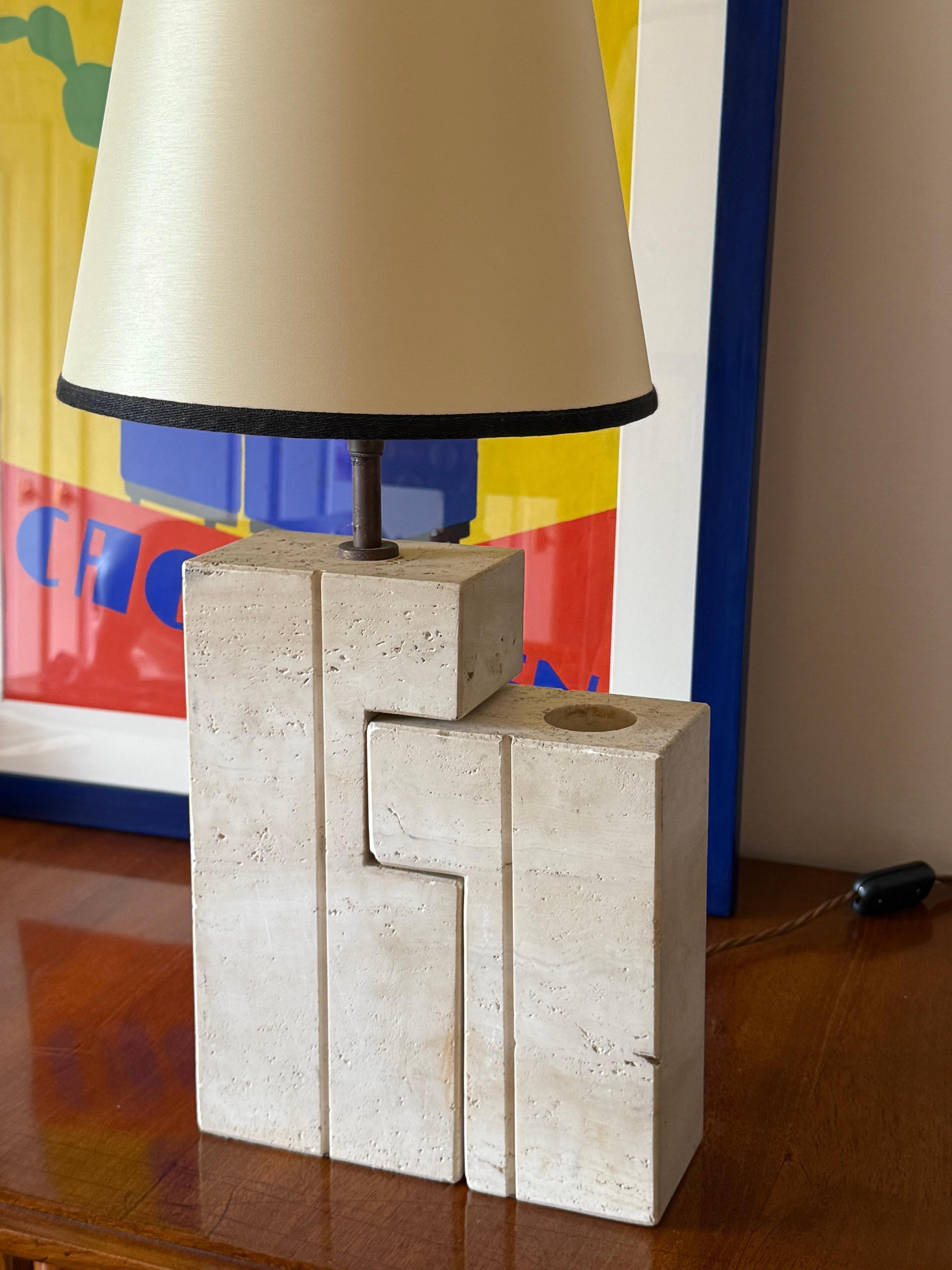 Italian Lampe de table sculpturale du milieu du siècle, Giulio Cesari, Nucleo Sormani Italie 1960 en vente