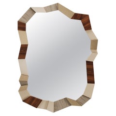 Specchio scultoreo Taccato di metà secolo di Mavo Atelier, realizzato a mano in Portogallo