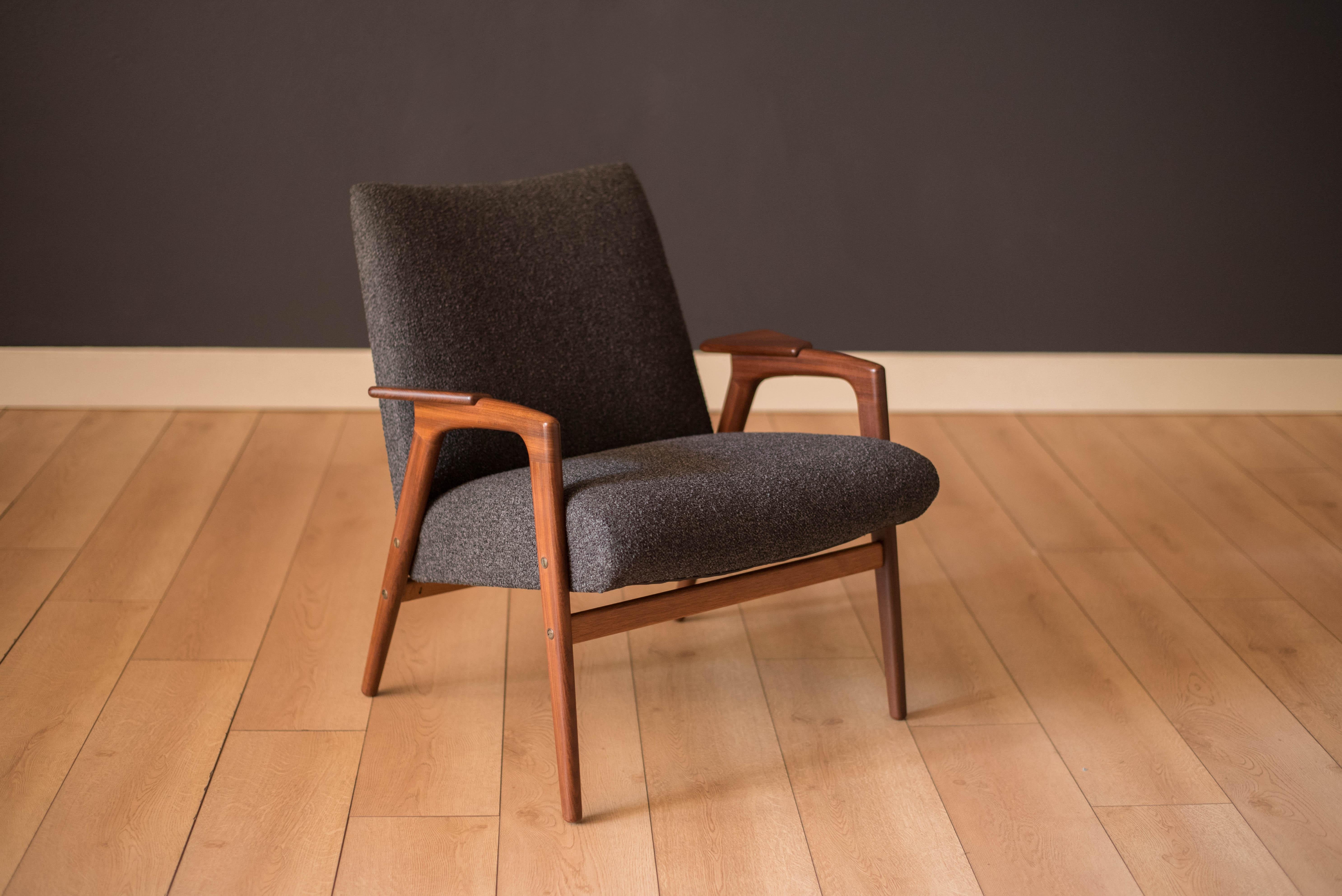 Mid-century modern lounge chair designed by Yngve Ekström for Pastoe c. 1960's. This piece features a sculptural solid teak frame and has been newly reupholstered in a charcoal gray Maharam Kvadrat fabric.



Offered by Mid Century Maddist