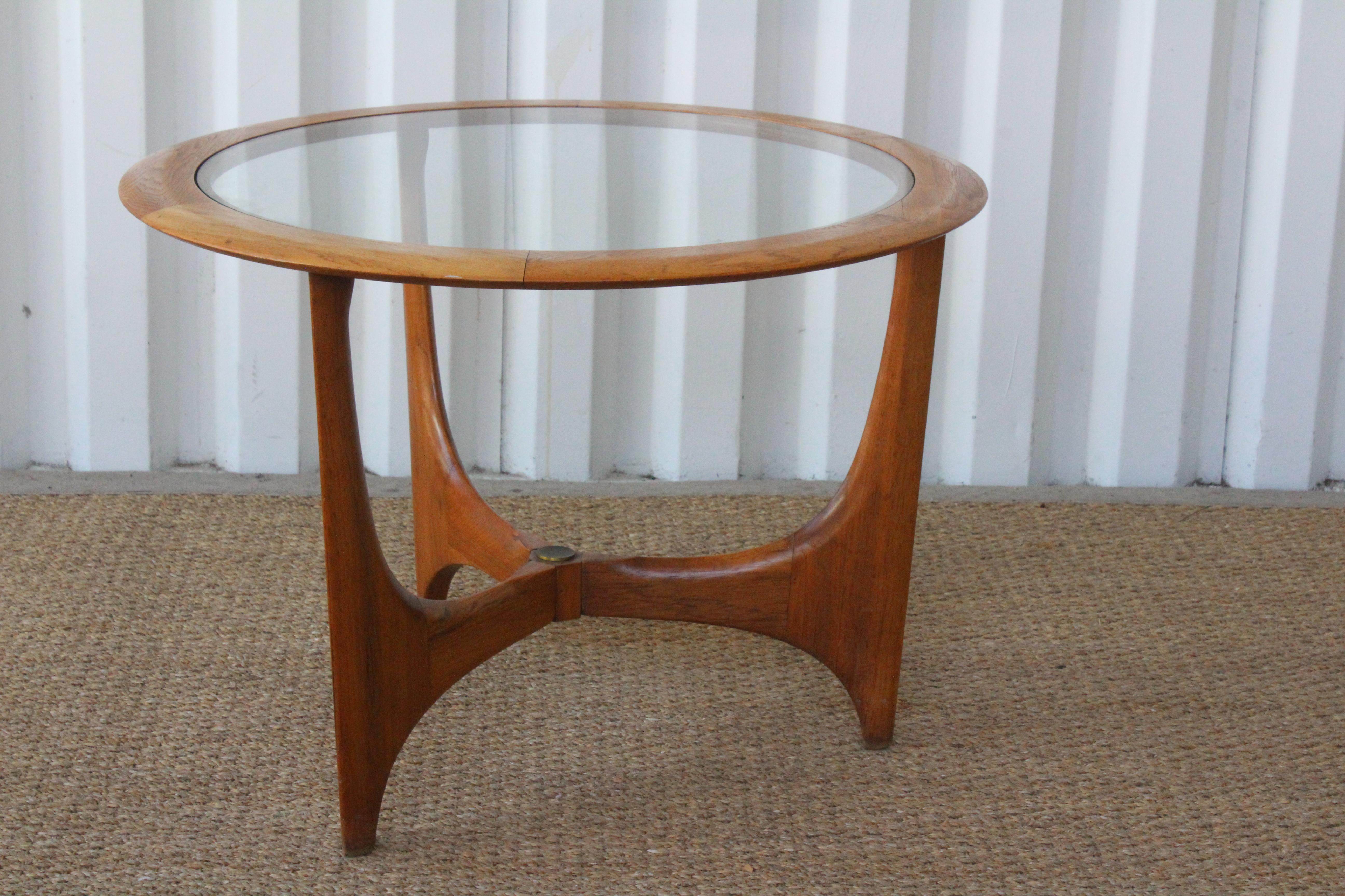 Mid-Century Sculptural Walnut Side Table by Lane, U.S.A, 1960s 4