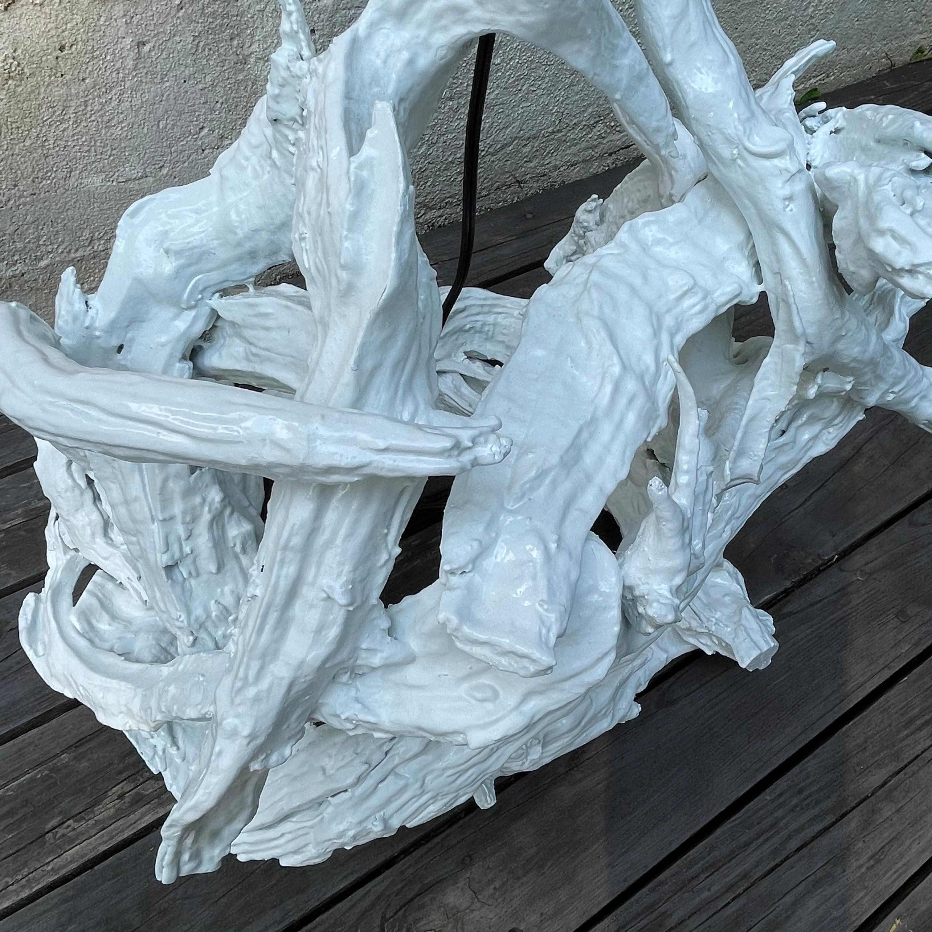 Milieu du XXe siècle Lampe de table blanche sculpturale dans le style de Carole Stupell en vente