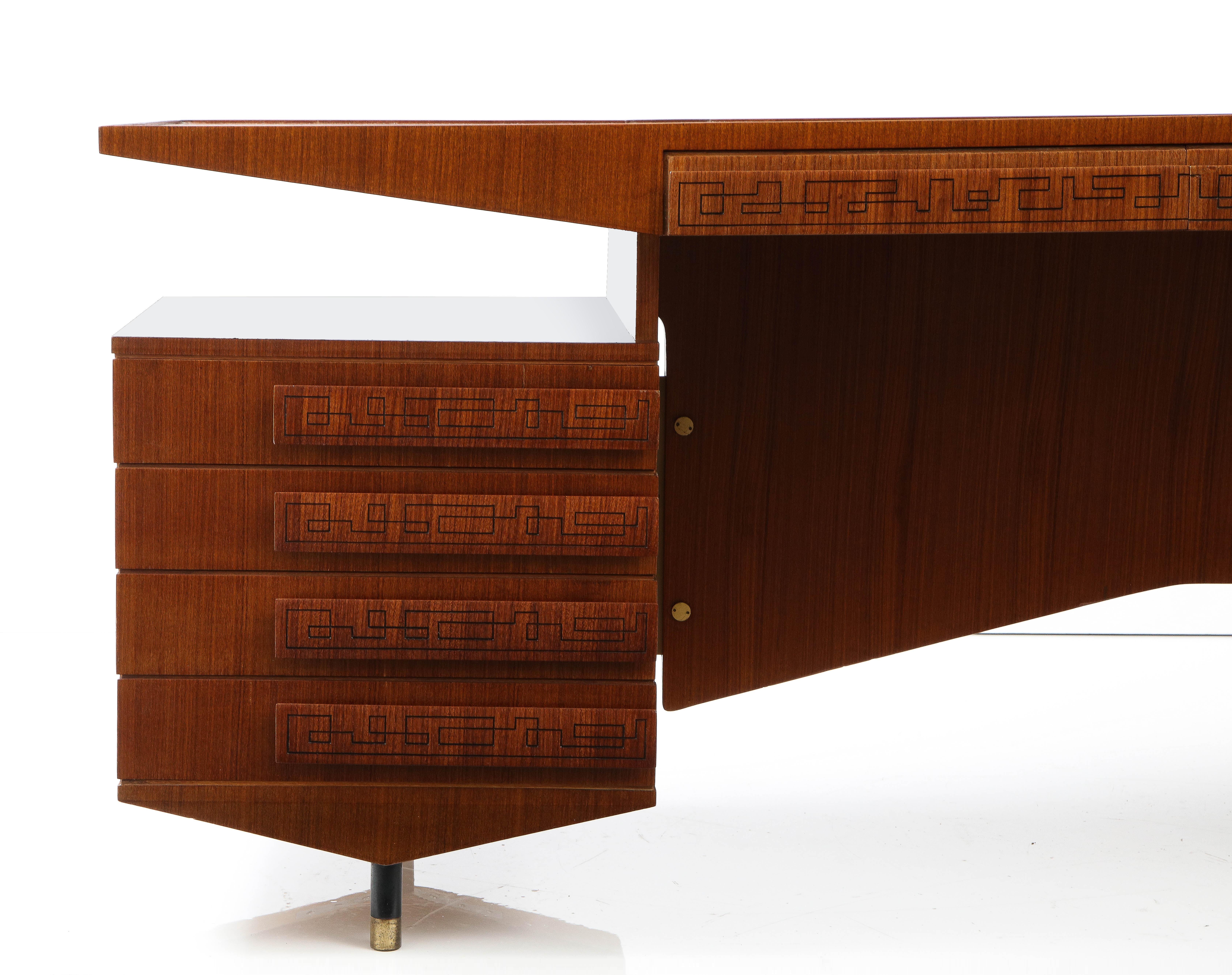 Italian Midcentury Sculptural Writing Desk in the Style of Ico Parisi, Italy, circa 1960 For Sale