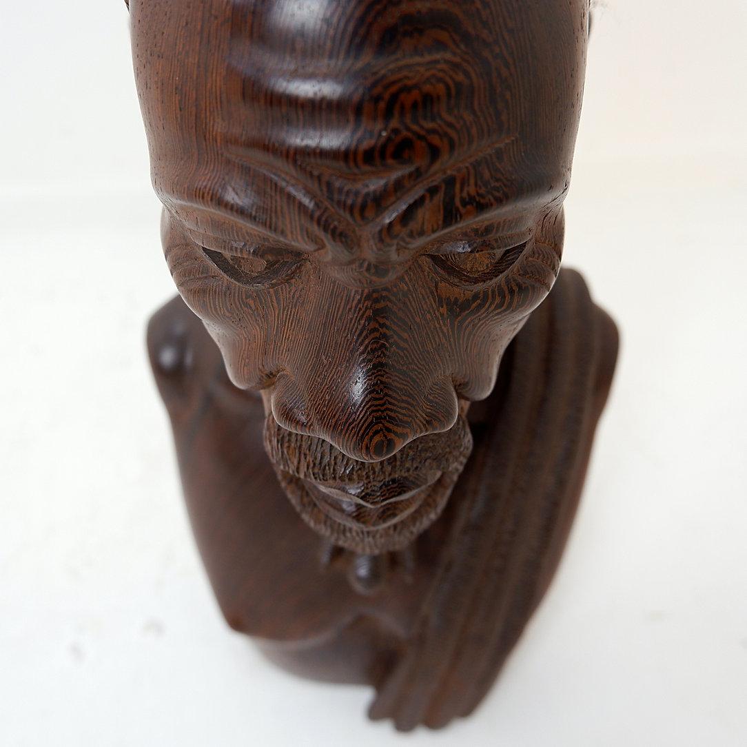 Congolese Mid Century Sculpture African bust in wenge - Congo For Sale