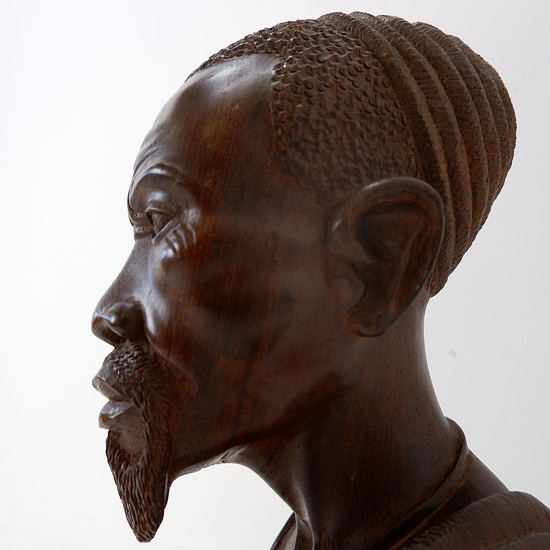 20th Century Mid Century Sculpture African bust in wenge - Congo For Sale
