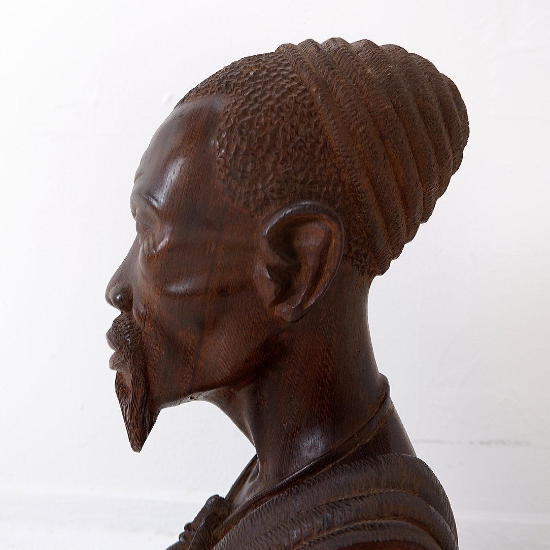 Mid Century Sculpture African bust in wenge - Congo For Sale 1