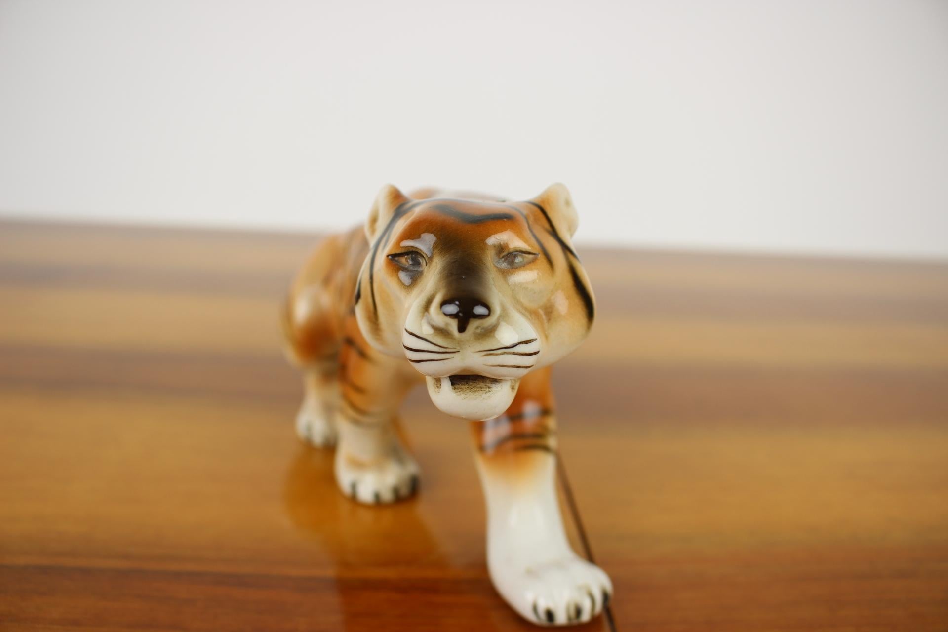 Mid-20th Century Mid-Century Sculpture of Tiger/ Royal Dux, 1960s