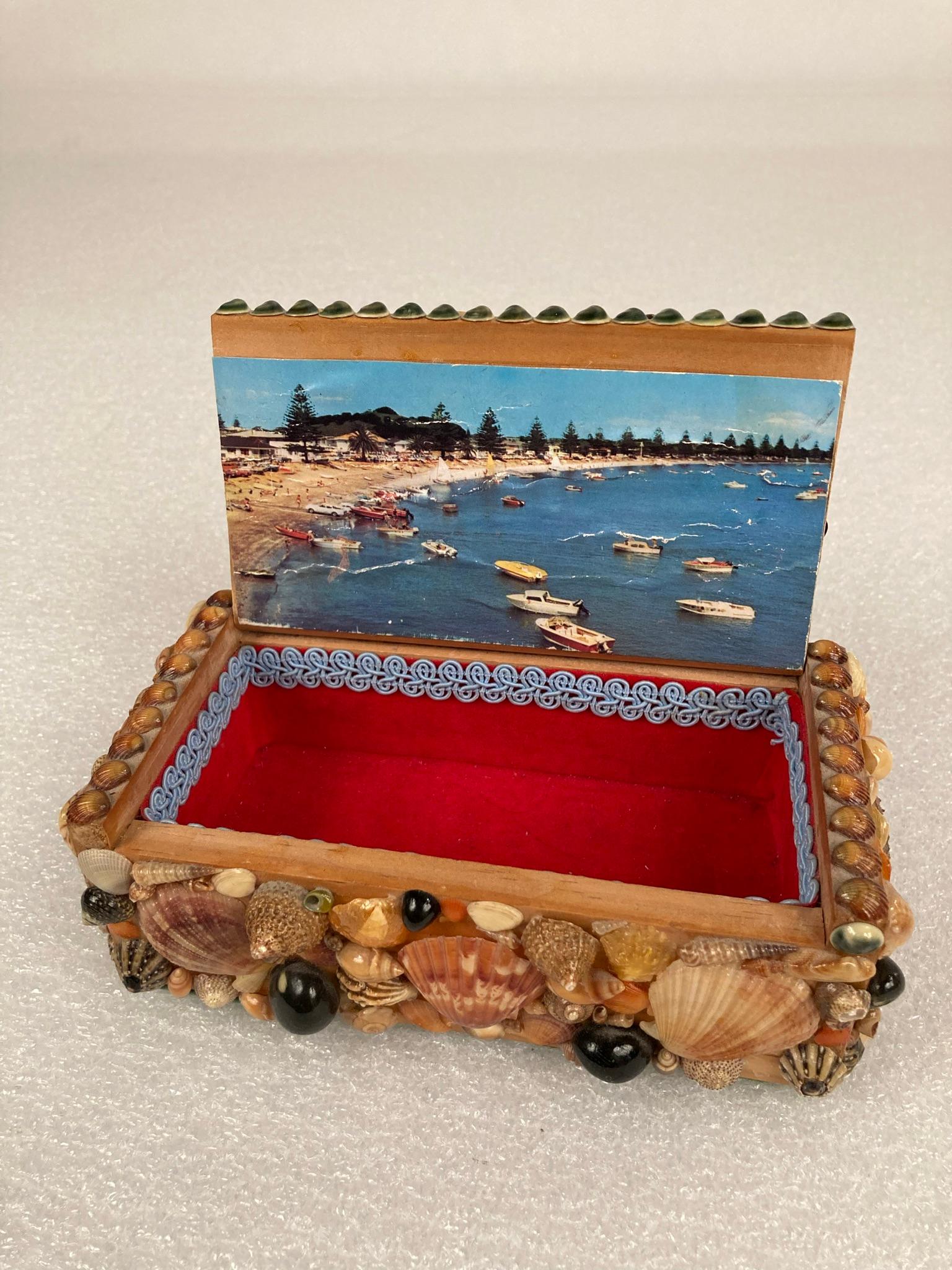 Mid Century Sea Shell Trinket Box 11
