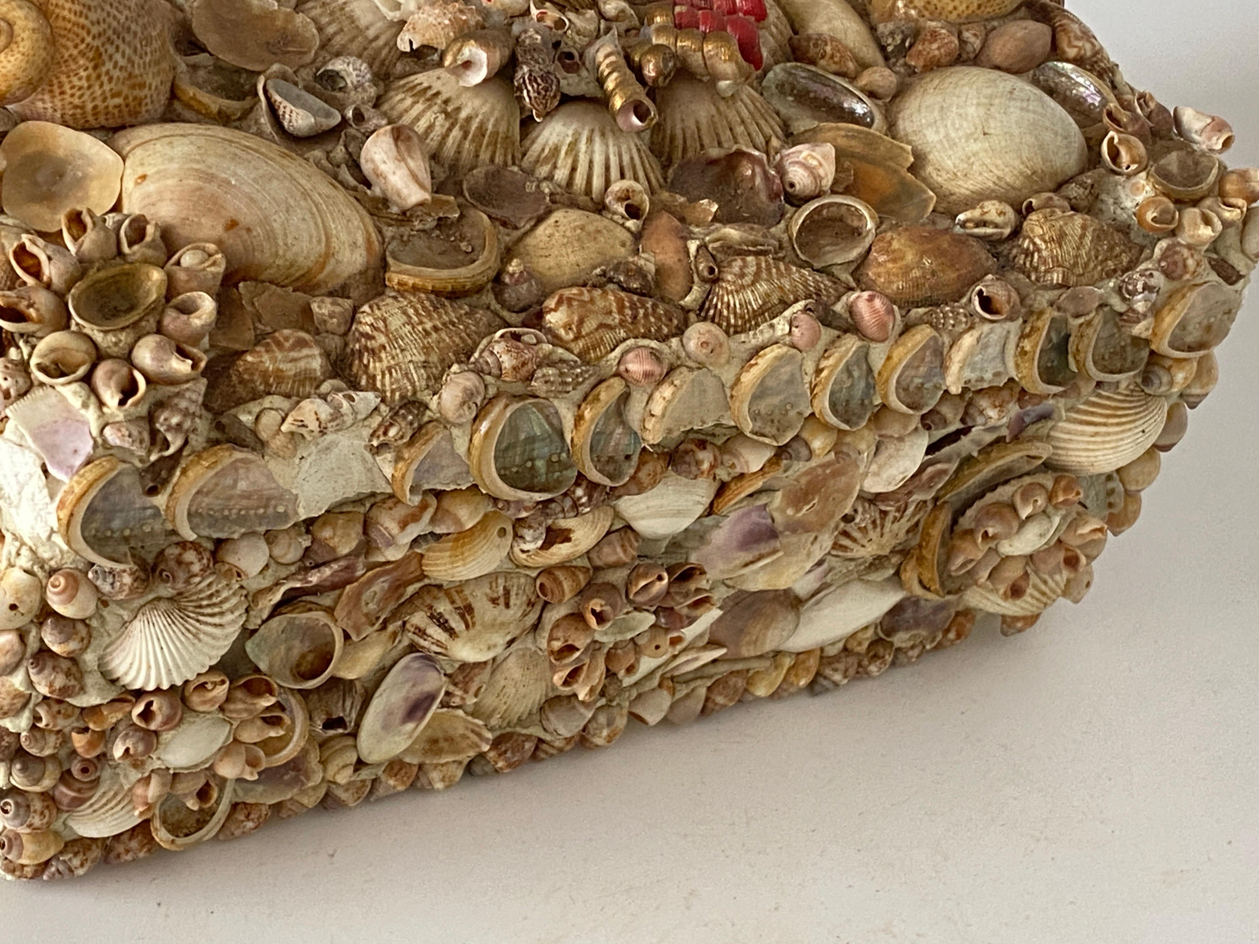 Mid Century Sea Shell Trinket Box In Good Condition For Sale In Auribeau sur Siagne, FR